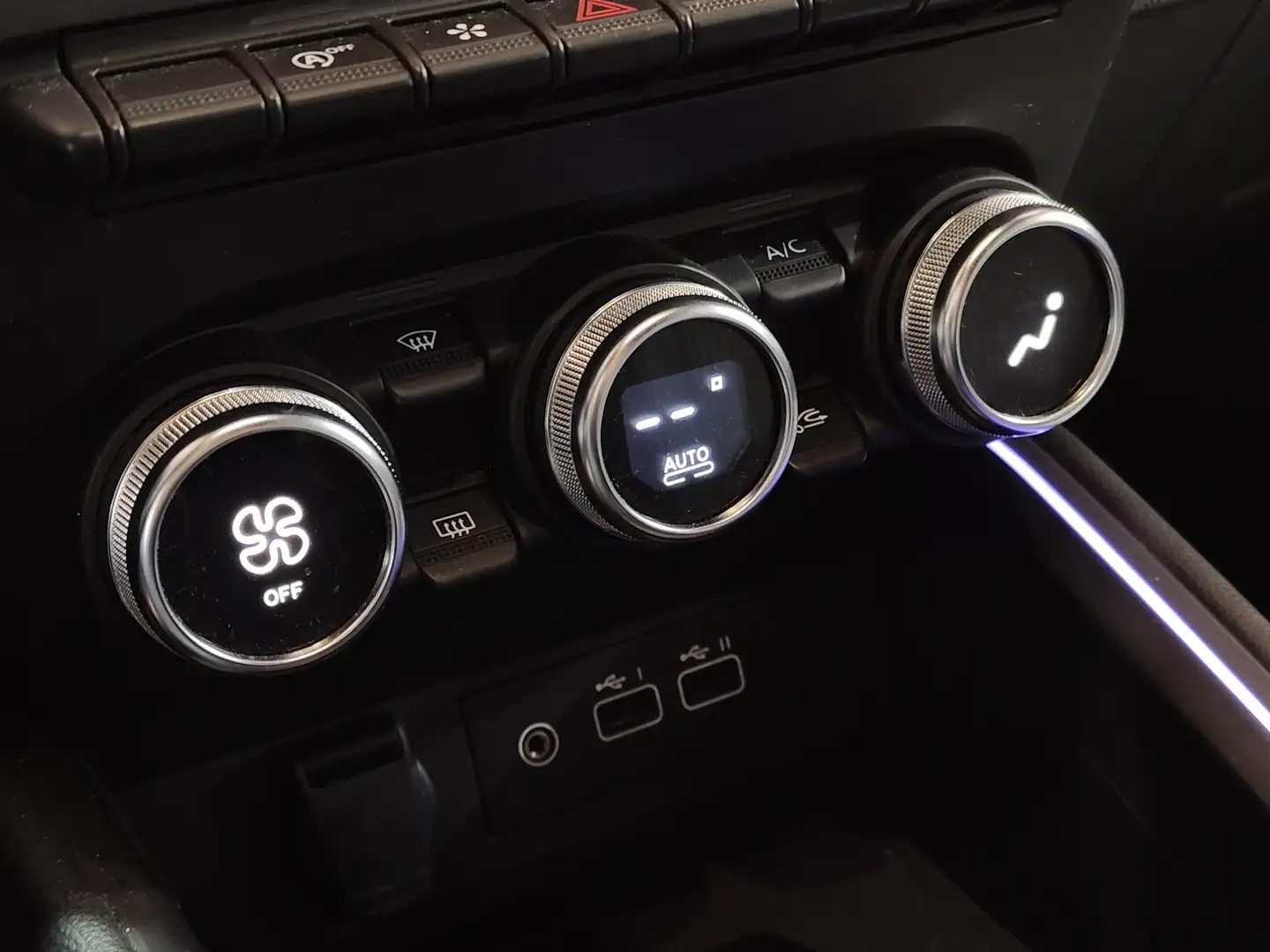 Foto Renault Clio Renault Clio Techno TCe  (90 CV)