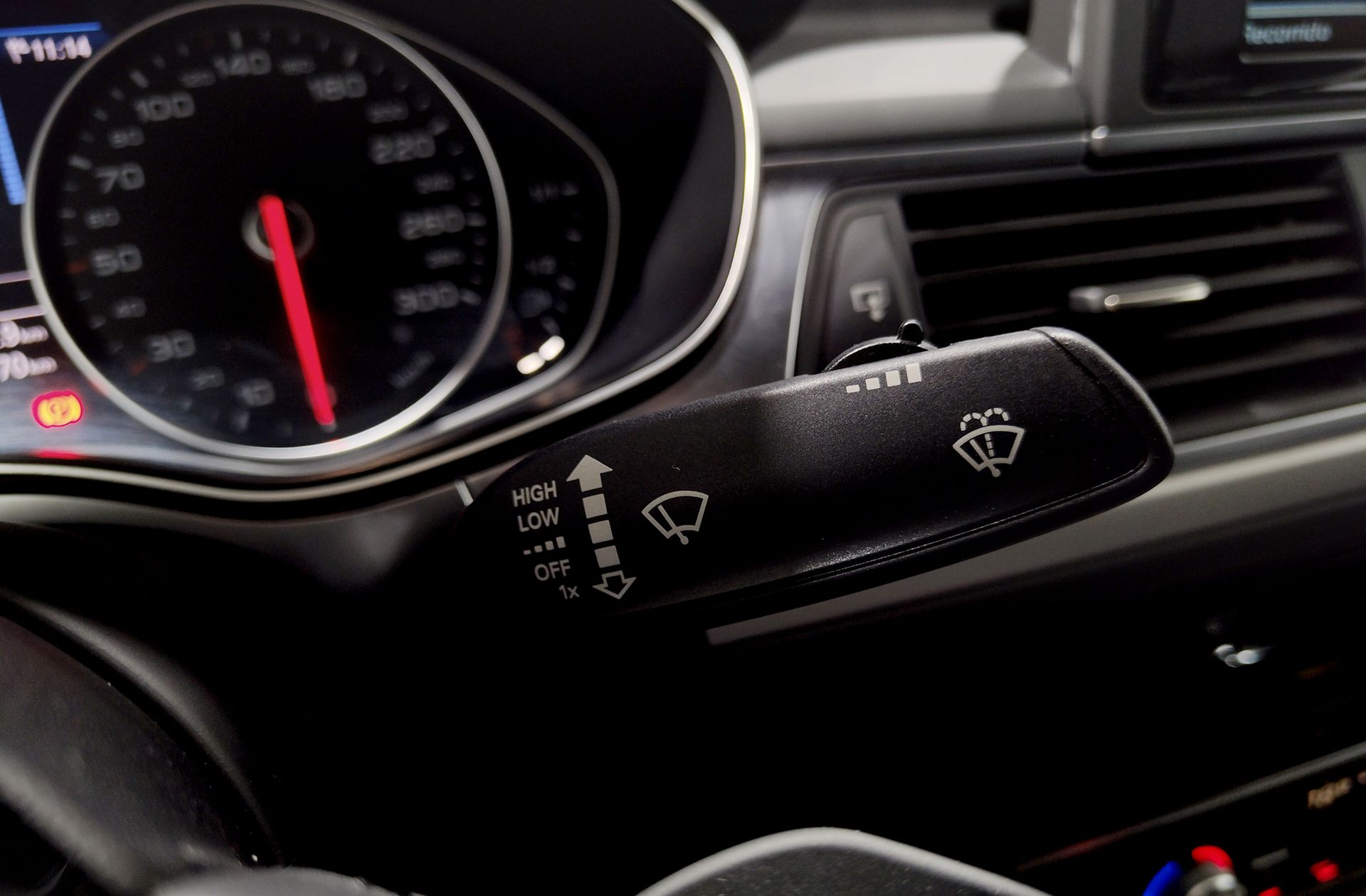 Audi TT Coupe 1.8 T - foto 23