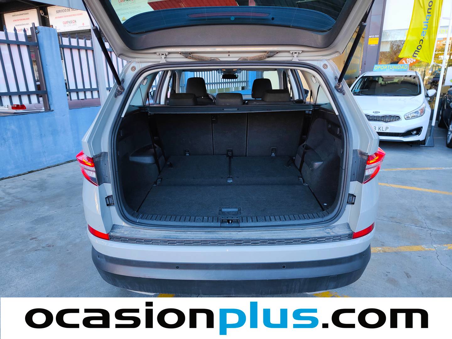 Foto Skoda Kodiaq Skoda Kodiaq 1.5 TSI Ambition 4x2 DSG  (150 CV) 7 Plazas