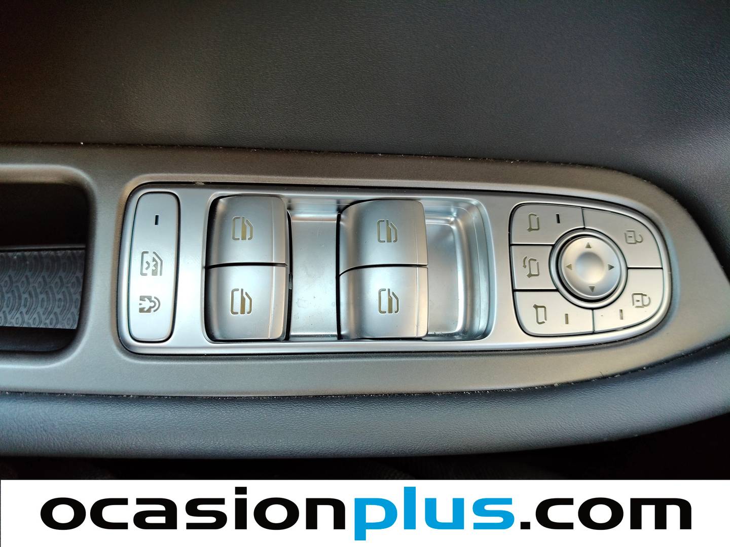 EBRO S700 EBRO S700 1.6 TGDI Luxury 7 DCT (147 CV) 2025