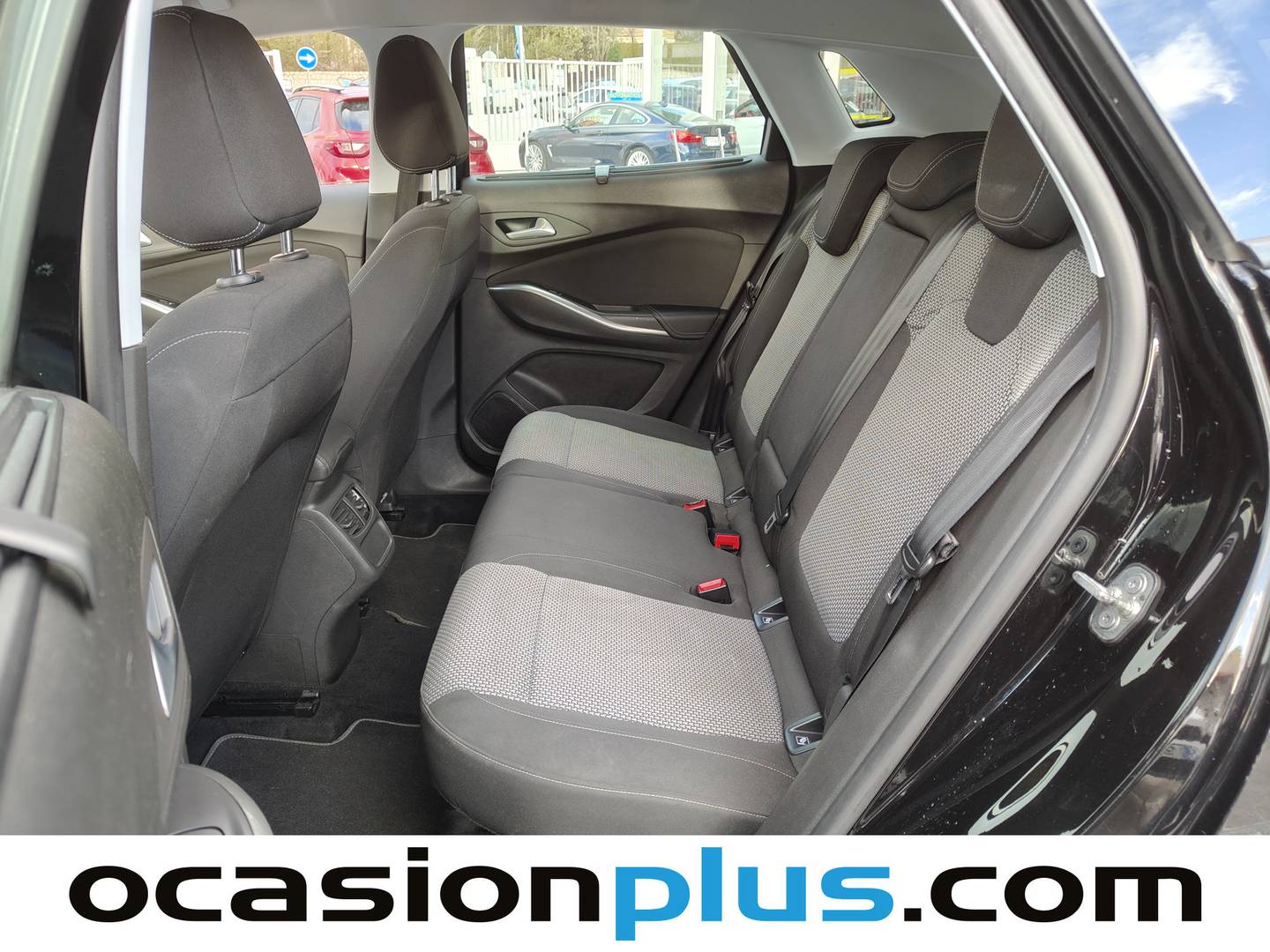 Foto Opel Grandland X Opel Grandland X 1.6 CDTi Selective (120 CV)