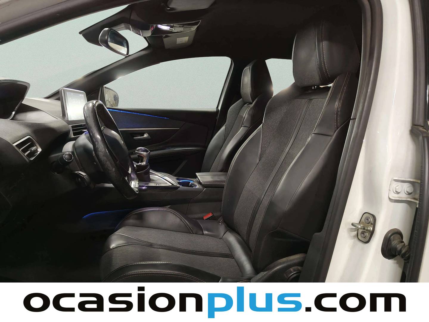 Foto asientos delanteros Peugeot 3008 Peugeot 3008 BlueHDi 120 S&S GT-Line (120 CV)