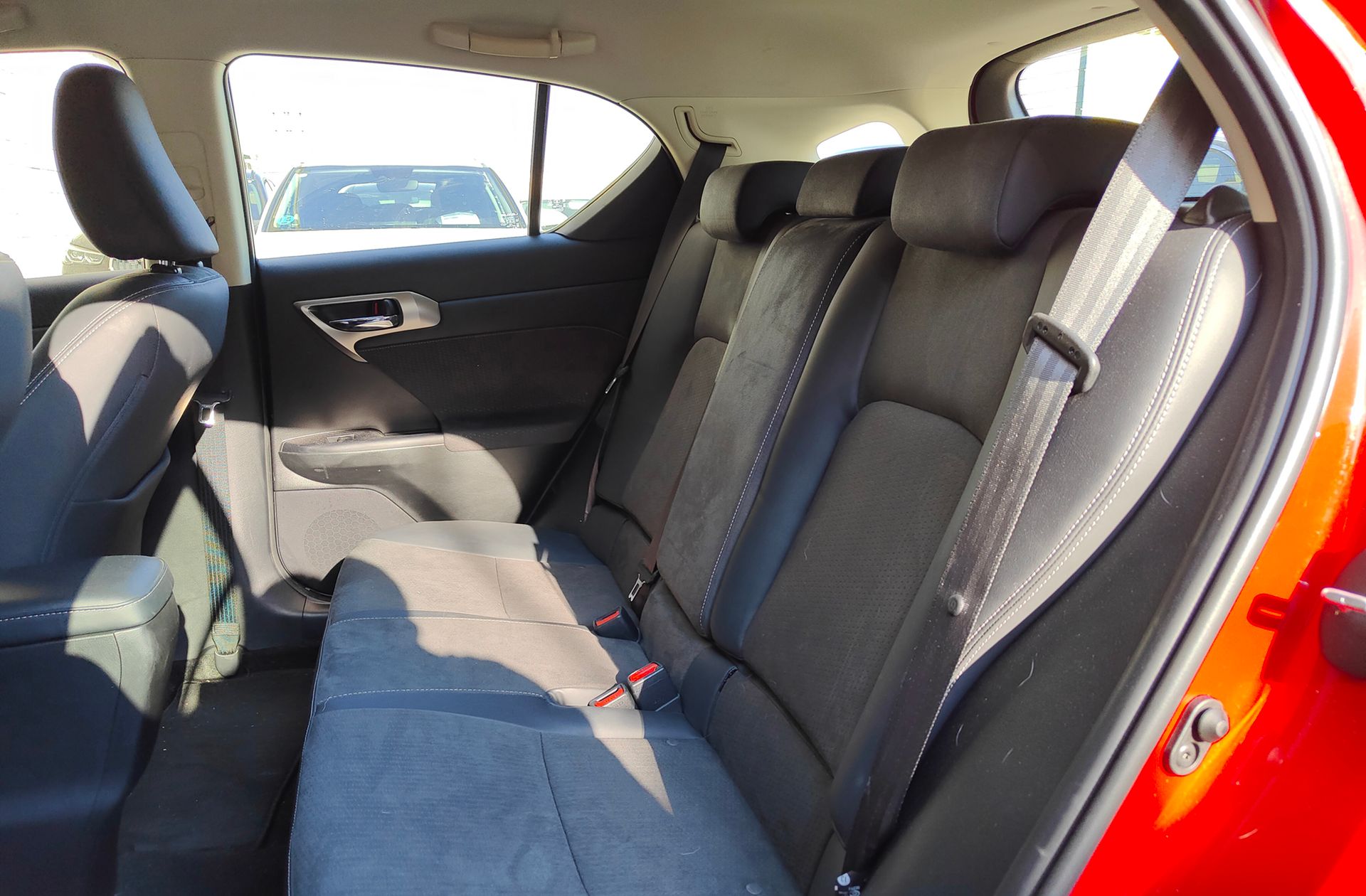 Lexus CT 200h Executive - foto 10