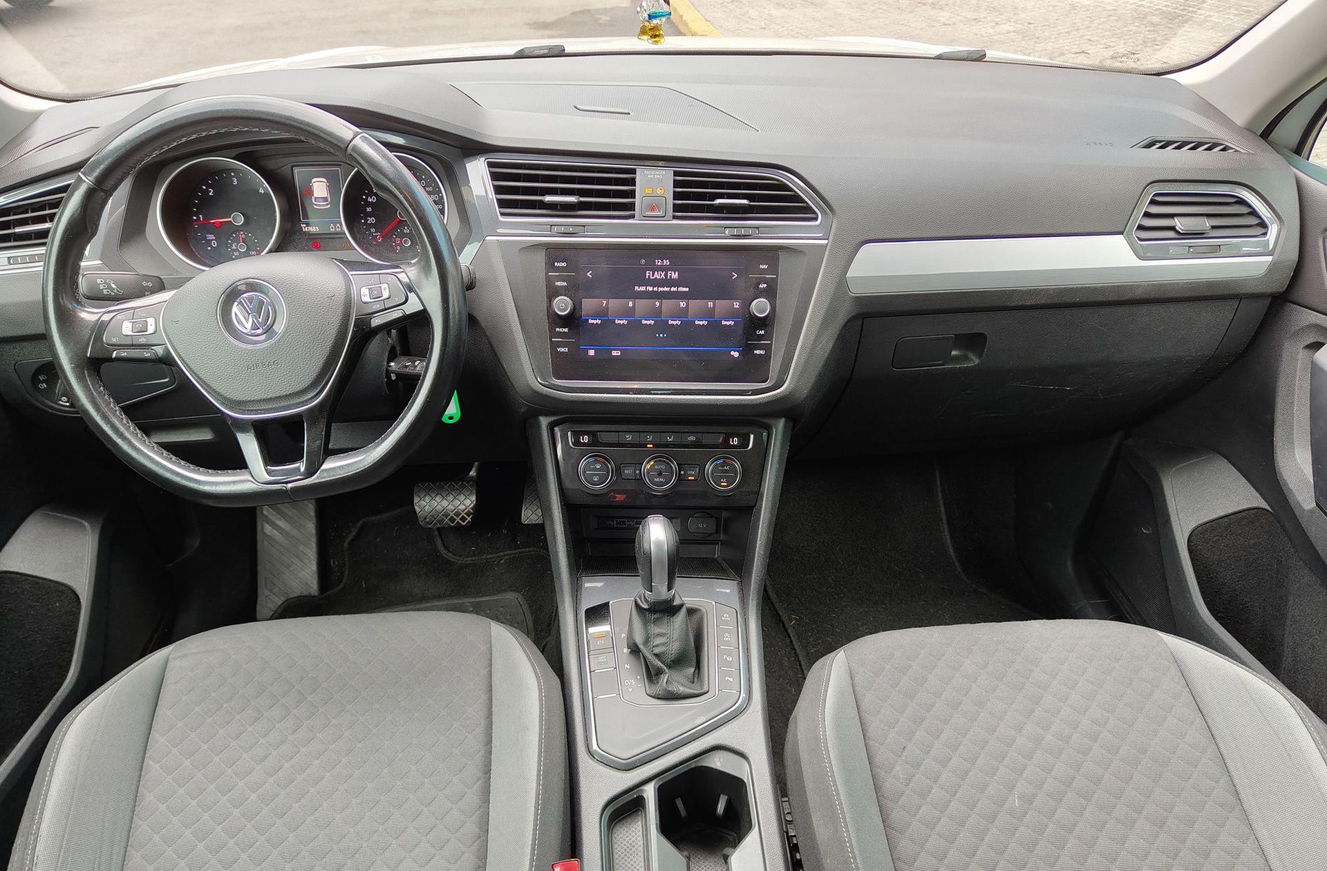 Volkswagen Tiguan Advance 2.0 TDI DSG Pack R-line - foto 7