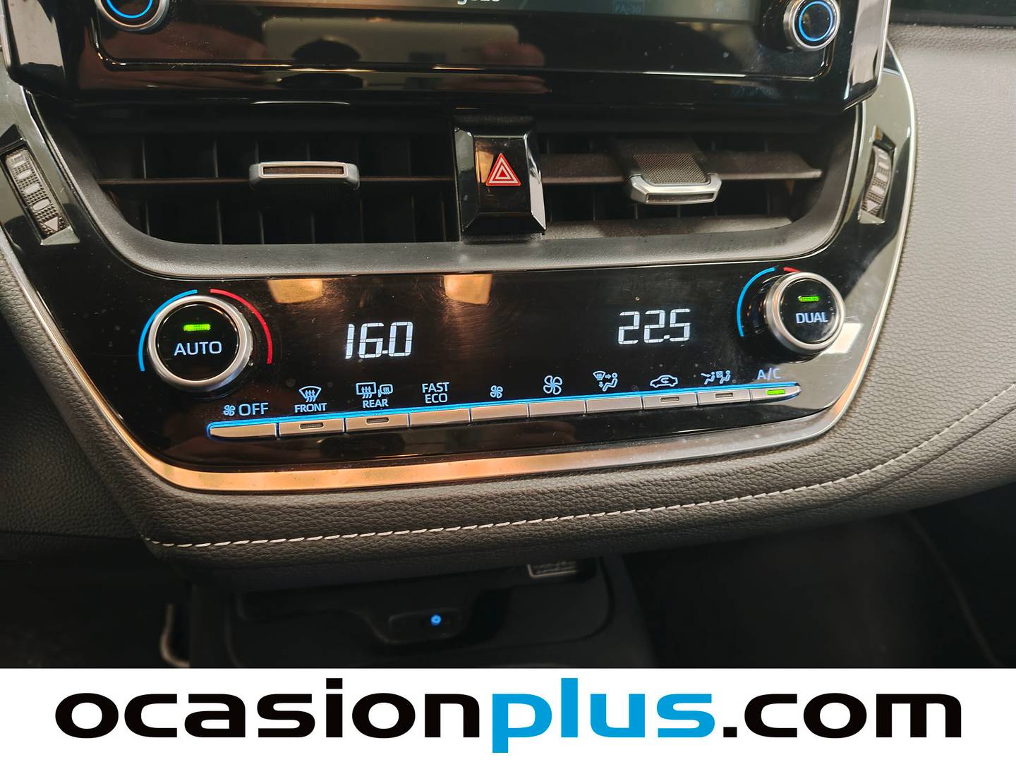 Foto Toyota Corolla Toyota Corolla Touring Sports 125H Active Tech E-CVT (122 CV)