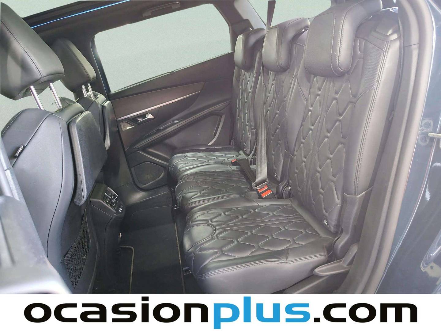Foto asientos traseros Peugeot 5008 Peugeot 5008 BlueHDI 180 S&S GT Pack EAT8 (180 CV) 7 Plazas