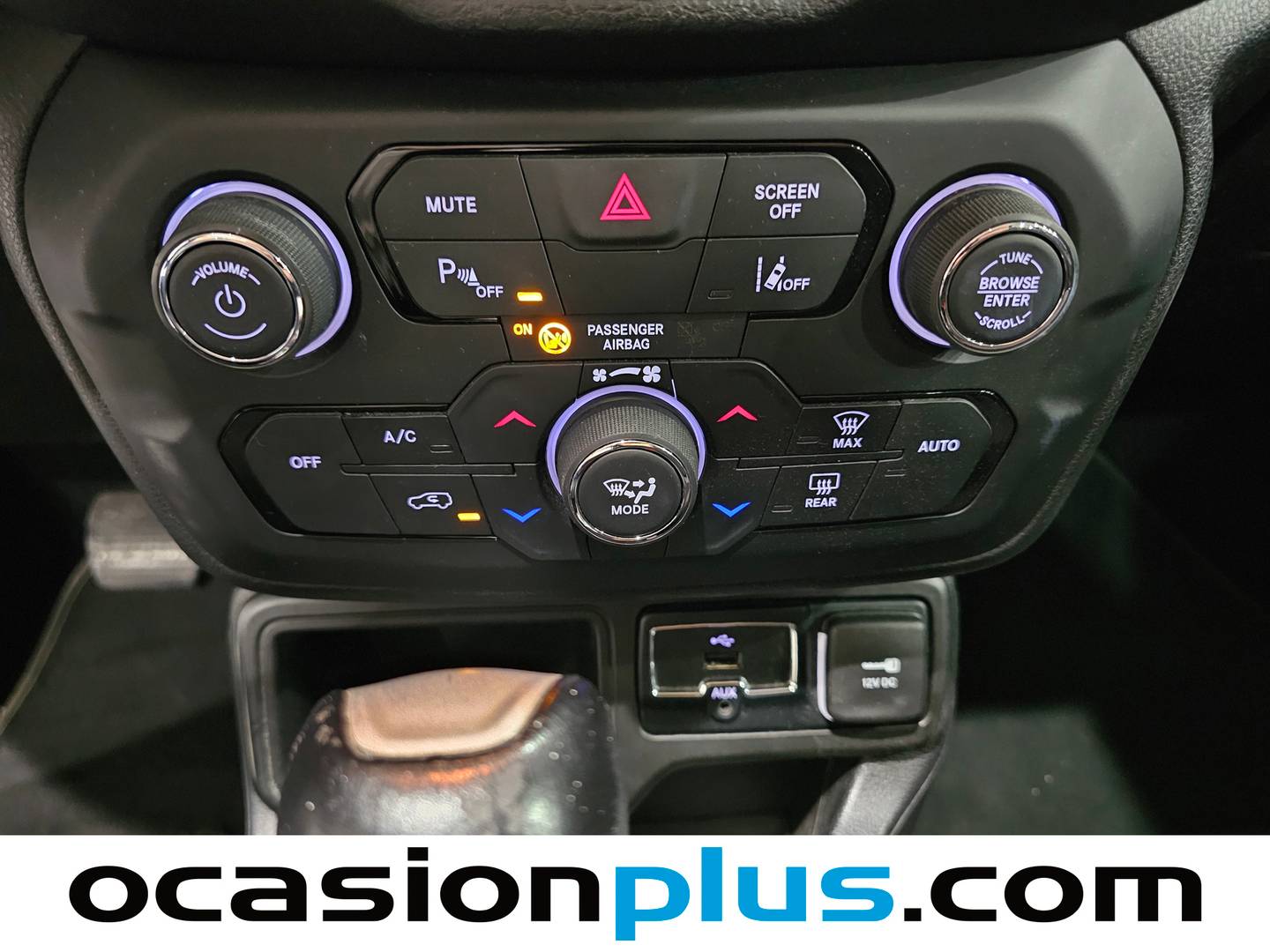 Equipamiento del Jeep Renegade Jeep Renegade 1.4 Multiair Limited 4x2 DDCT (140 CV)