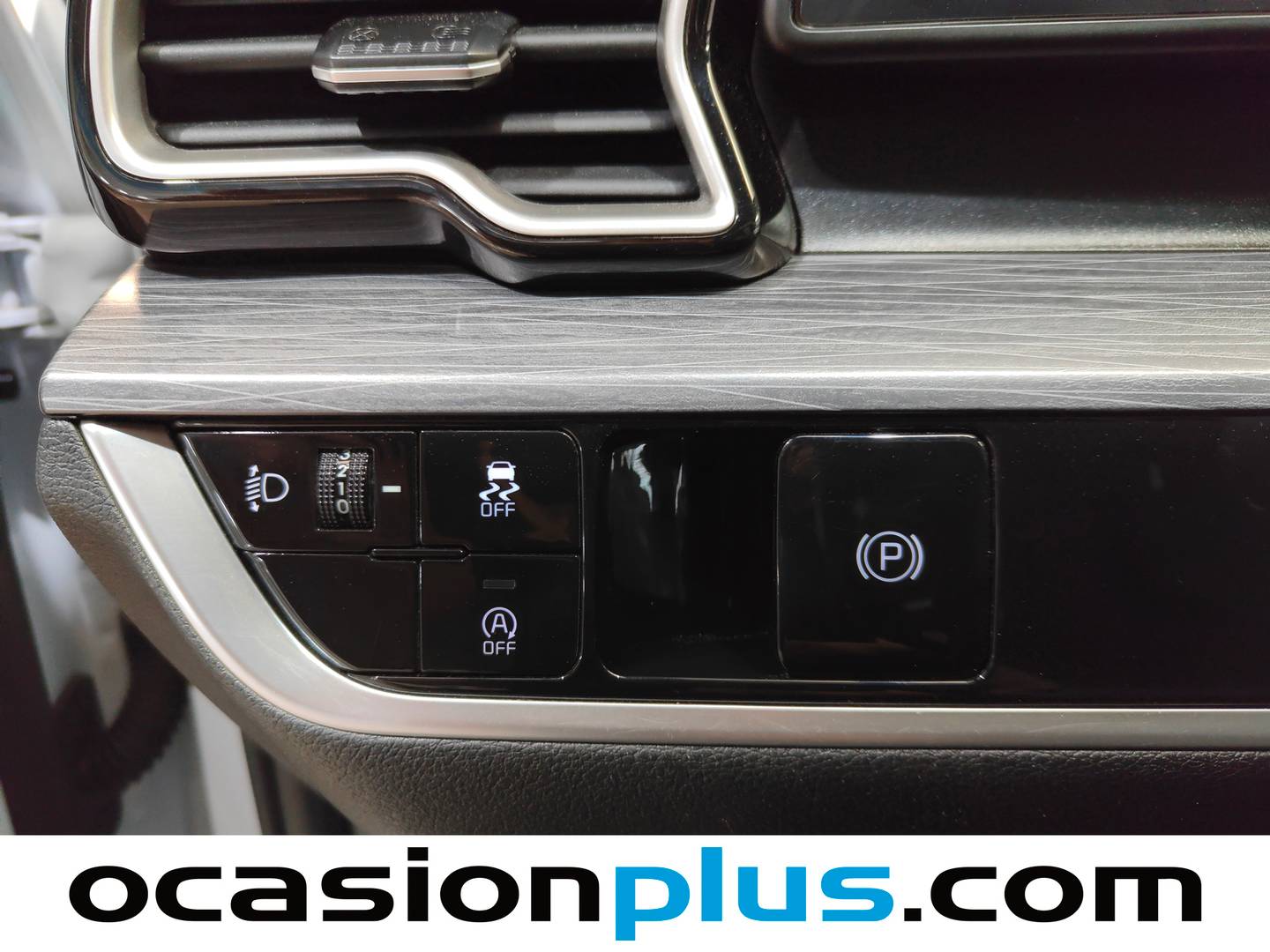 Foto KIA Sportage Kia Sportage 1.6 CRDi MHEV Business 4x2 (136 CV)