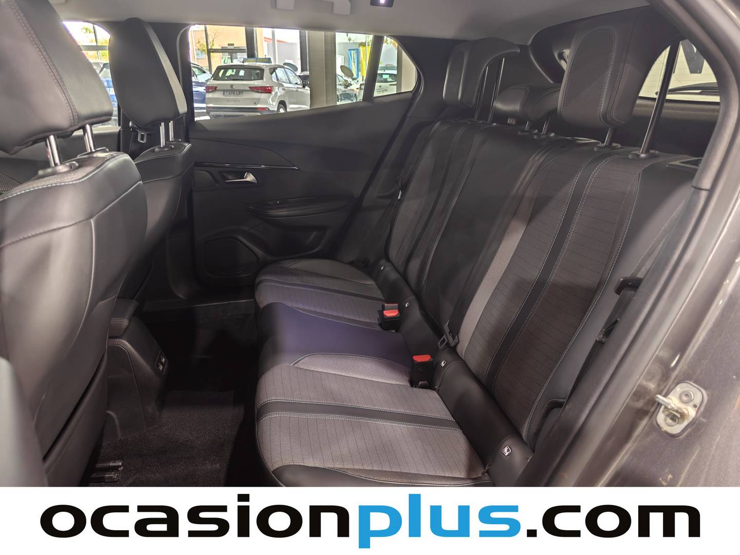 Peugeot 2008 Peugeot 2008 PureTech 130 S&S Allure Pack (130 CV) de segunda mano