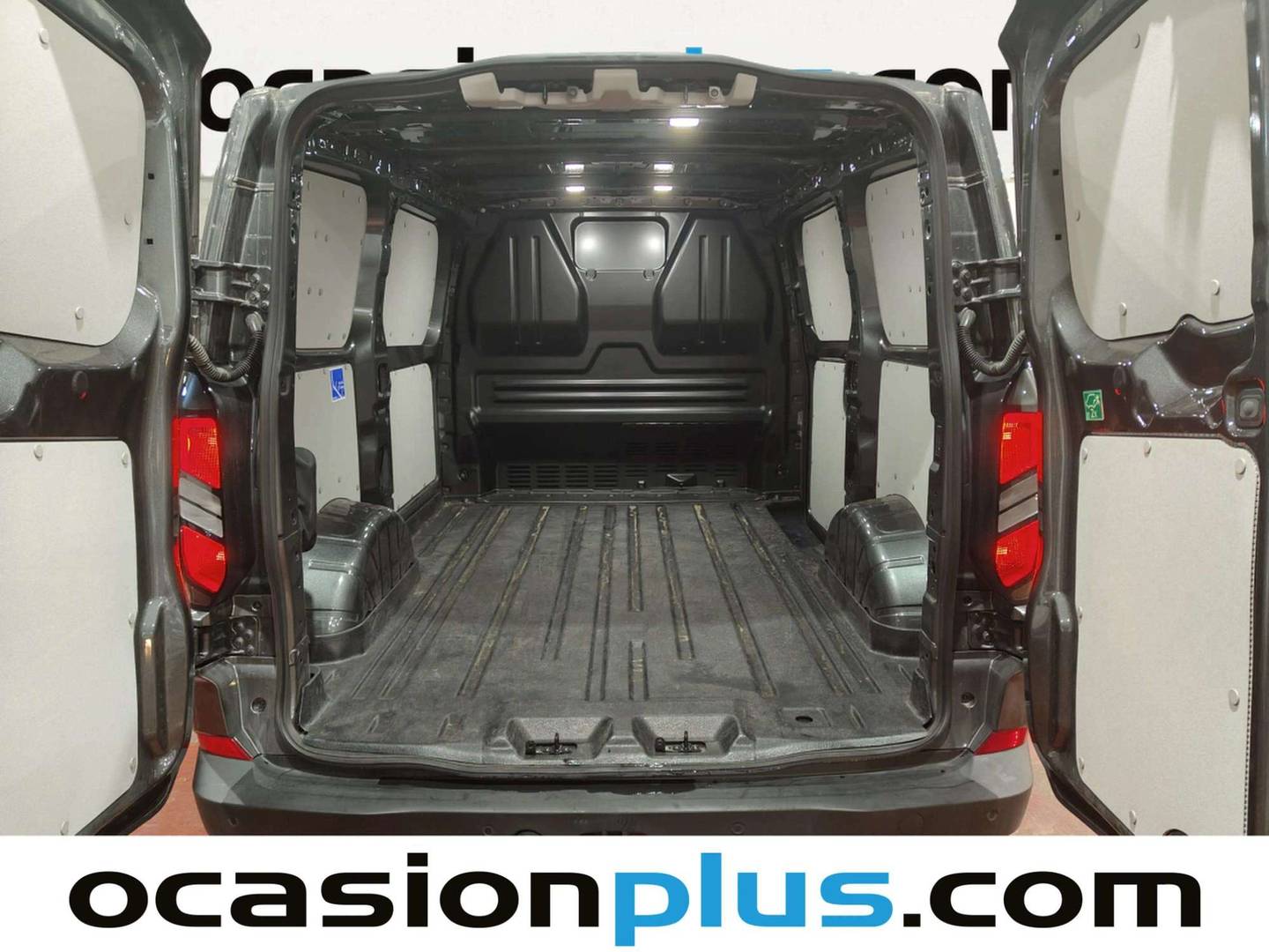 Foto asientos traseros Ford Transit Custom Ford Transit Custom Furgon 2.0 Ecoblue 280 L1 Trend (136 CV)