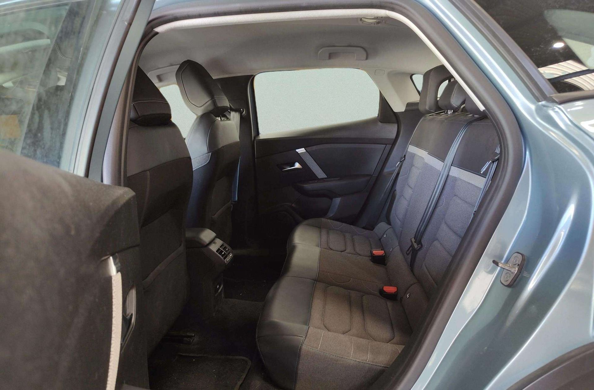 Citroën C4 PureTech 130 Plus EAT8 - foto 10