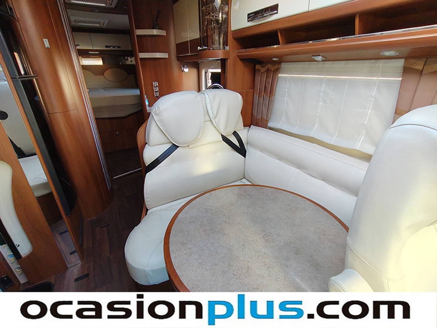 Foto Carthago Chic E line Carthago Chic E line I51Q Liner (177 CV) 4 Plazas