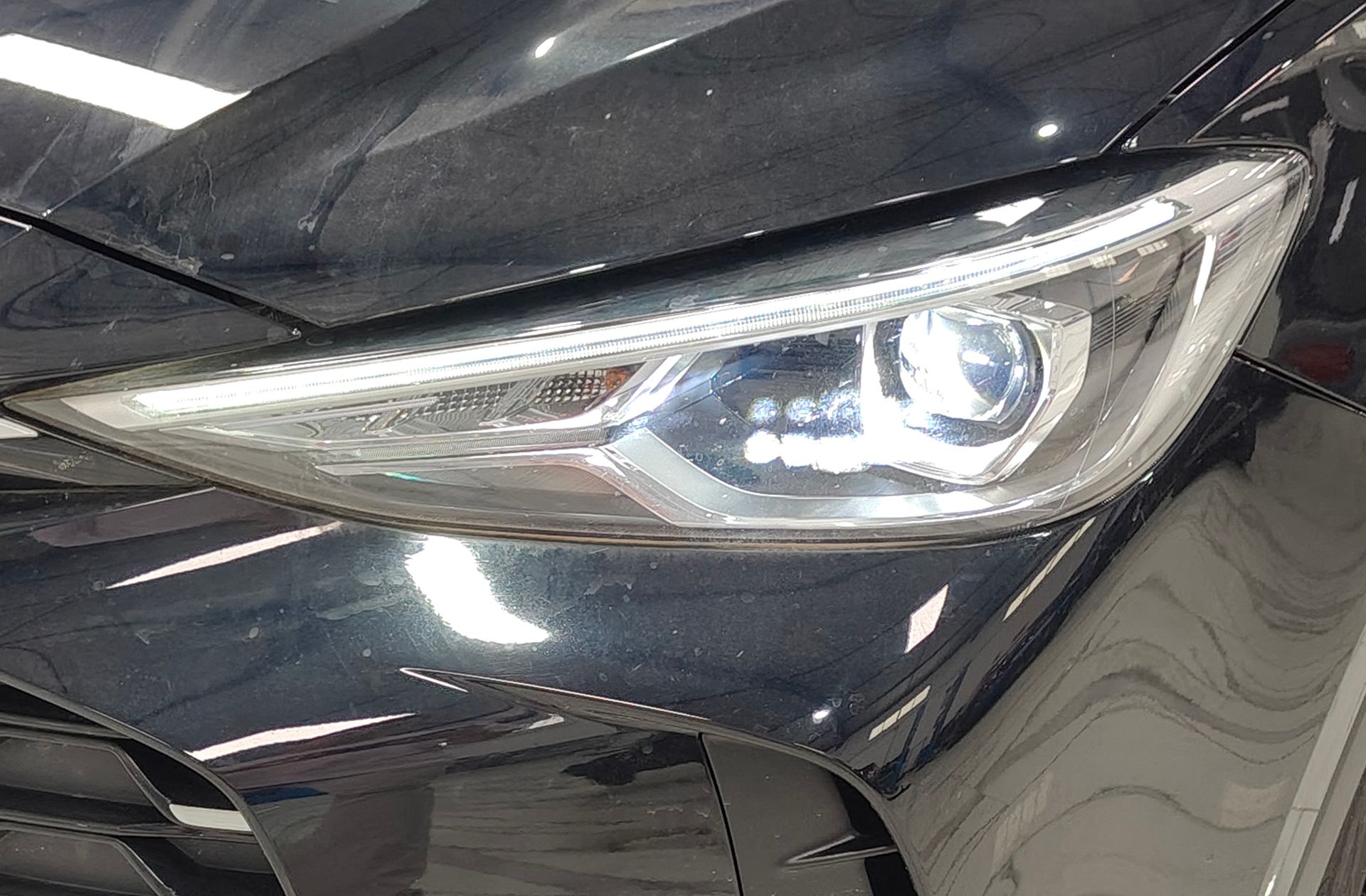 MG ZS 1.5 Hybrid+ Luxury - foto 13