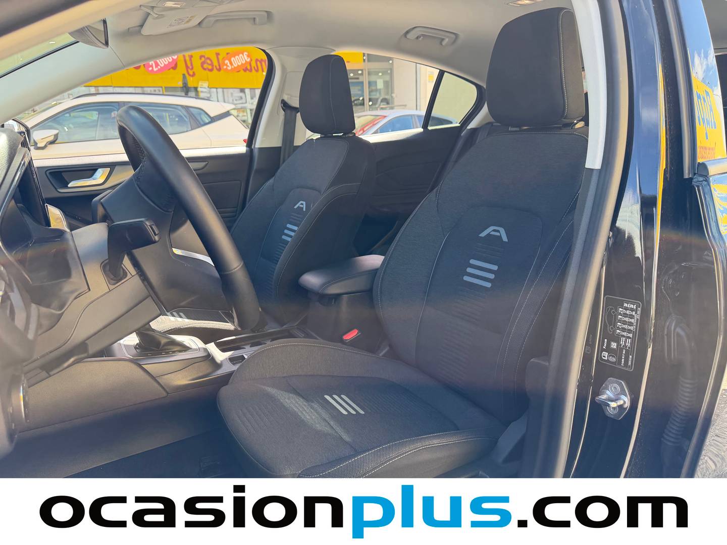 Foto asientos delanteros Ford Focus Ford Focus 1.0 Ecoboost MHEV Active Auto (155 CV)