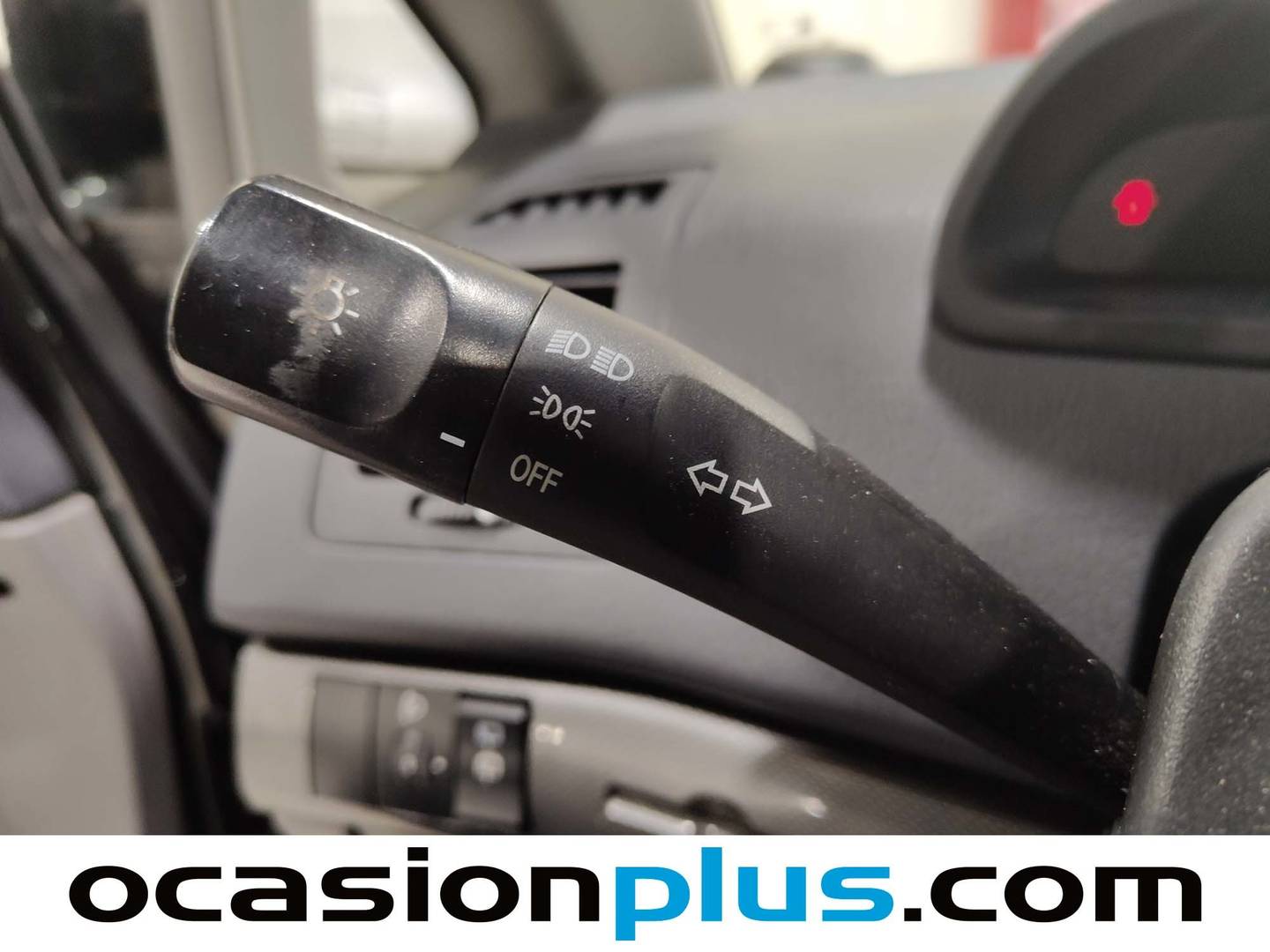 Foto SsangYong Rodius Ssangyong Rodius 2.0 e-Xdi Limited (155 CV)