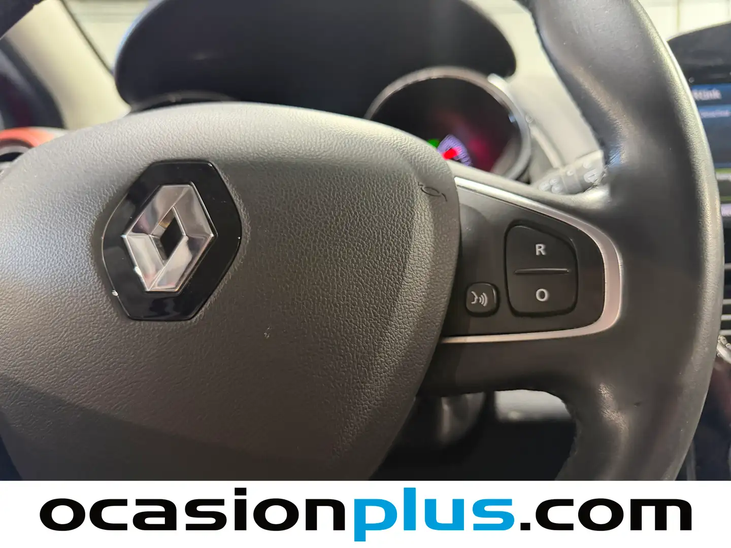 Foto Renault Clio Renault Clio Wolfnoir Energy TCe (90 CV)