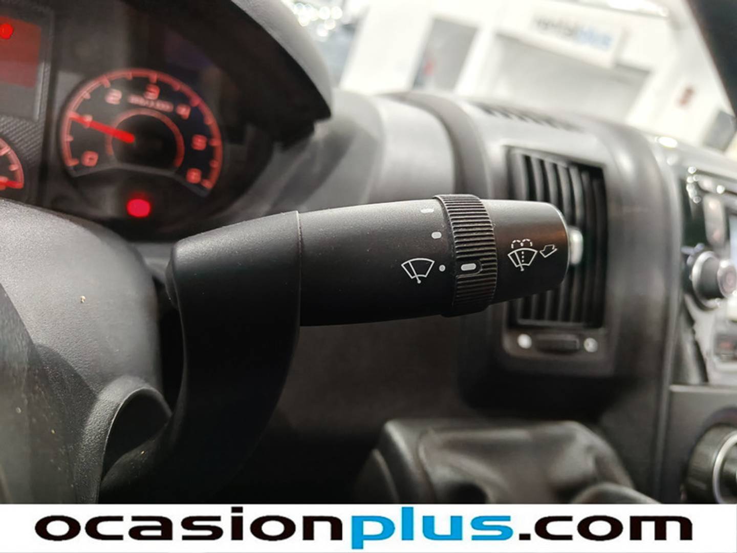 Foto Peugeot Boxer Peugeot Boxer Furgon BlueHDi 130 Pack 335 L3H2 (130 CV) Camperizada 4 Plazas