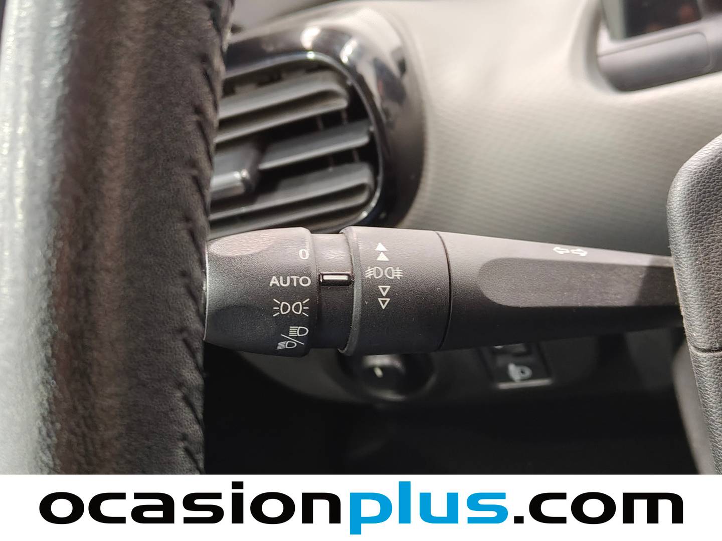 Foto Citroën C4 Cactus Citroen C4 Cactus BlueHDi 100 Feel (100 CV)