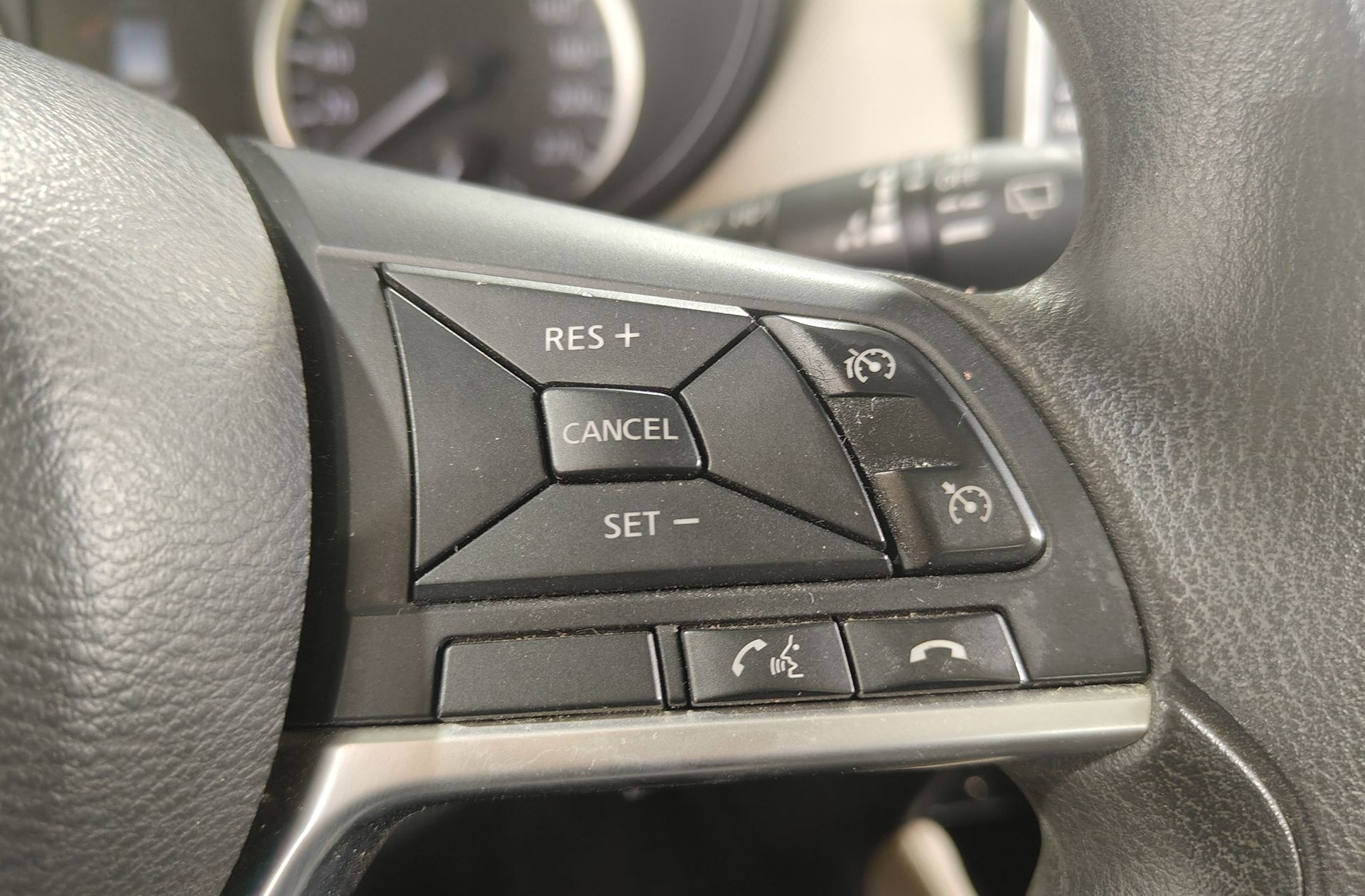Nissan Micra IG-T 90 Acenta - foto 25