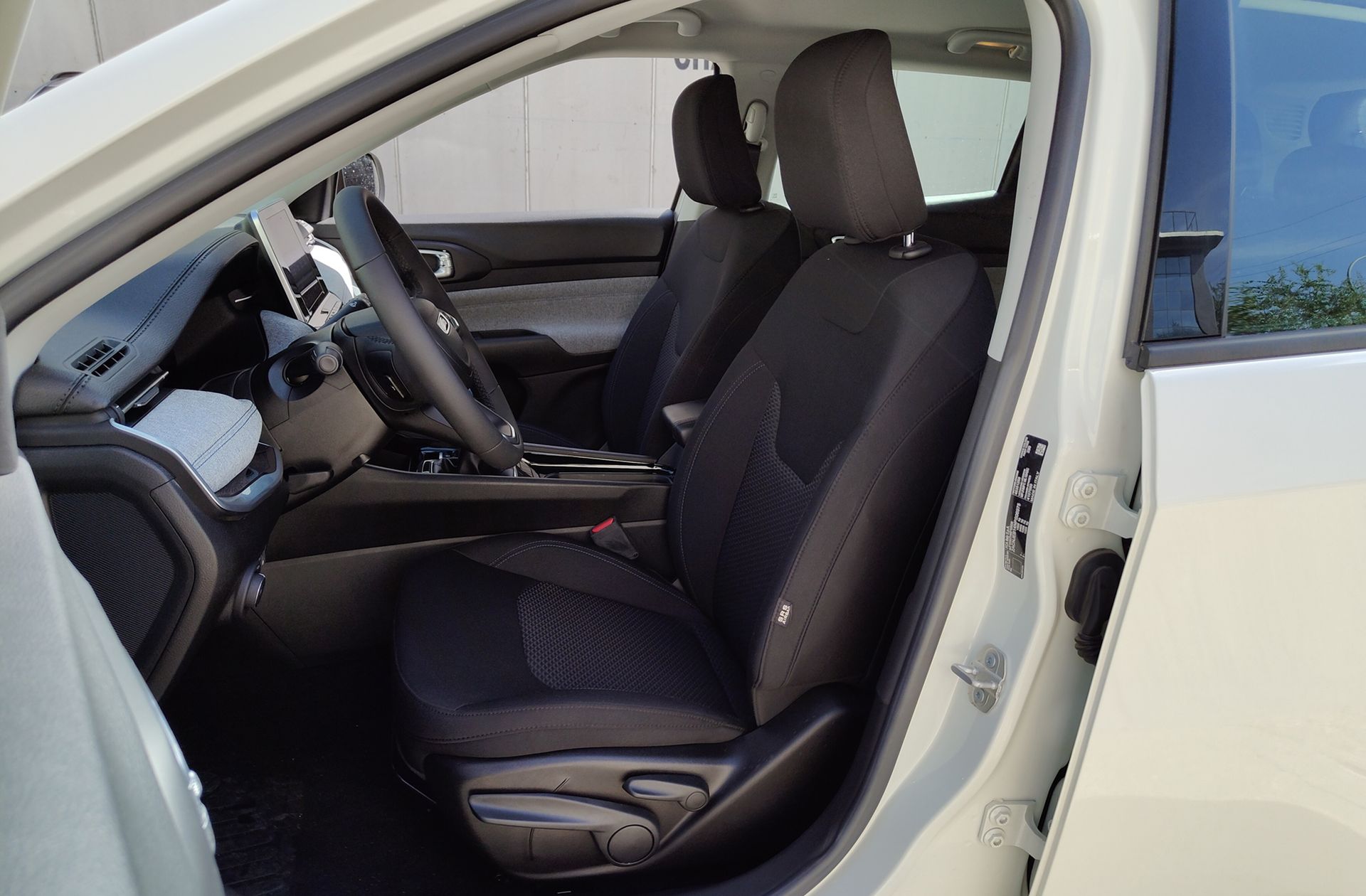 Jeep Compass 1.3 Gse T4 Longitude FWD - foto 9