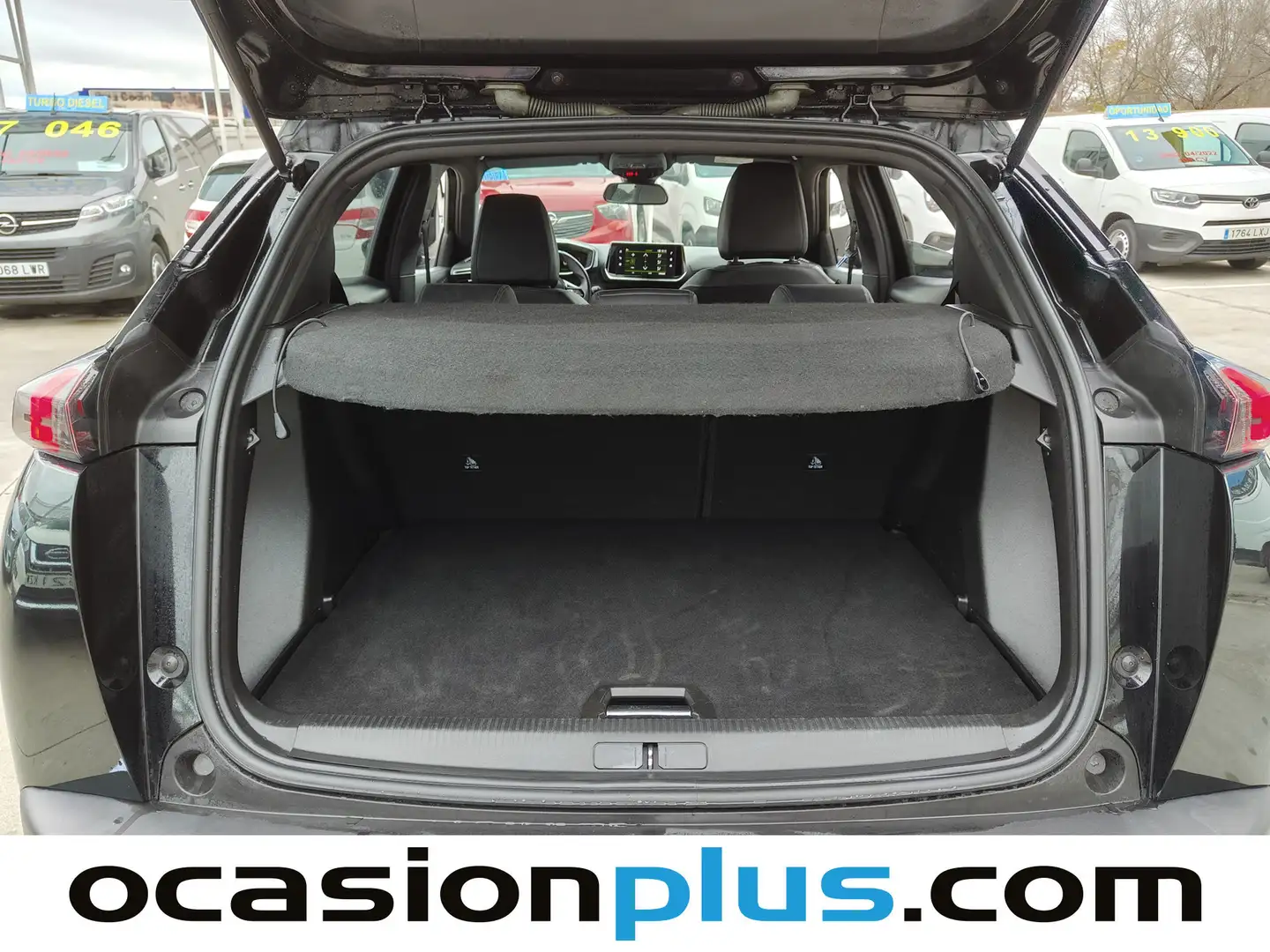 Foto Peugeot 2008 Peugeot 2008 PureTech 130 S&S Allure Pack (130 CV)