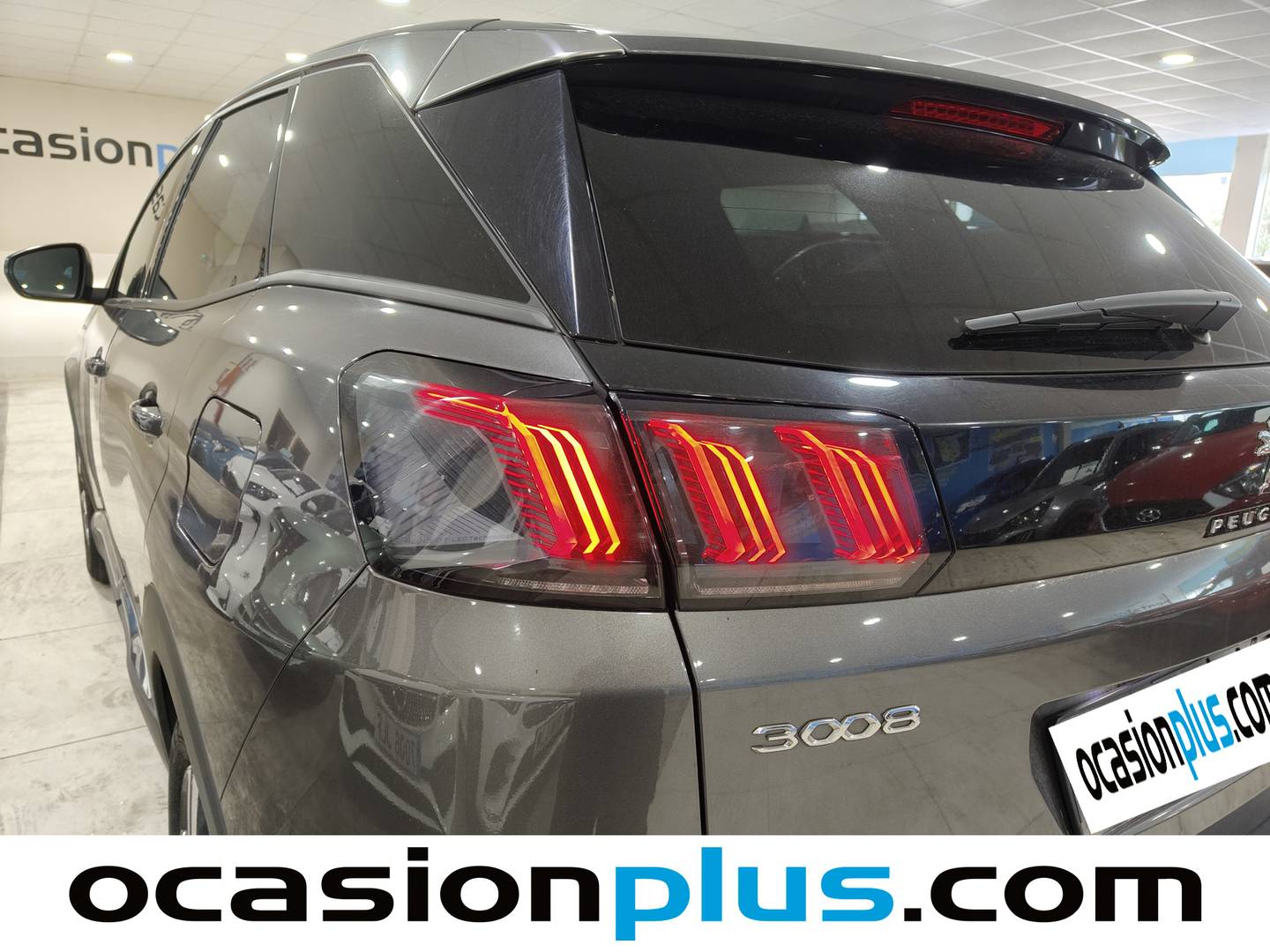 Foto Peugeot 3008 Hybrid Peugeot 3008 Hybrid 300 Allure Pack e-EAT8  (300 CV)