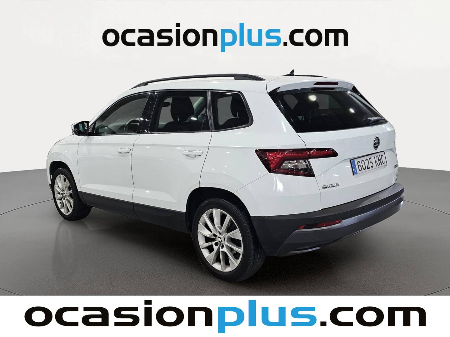 Foto trasera Skoda Karoq Skoda Karoq 1.5 TSI ACT Style DSG (150 CV) derecha