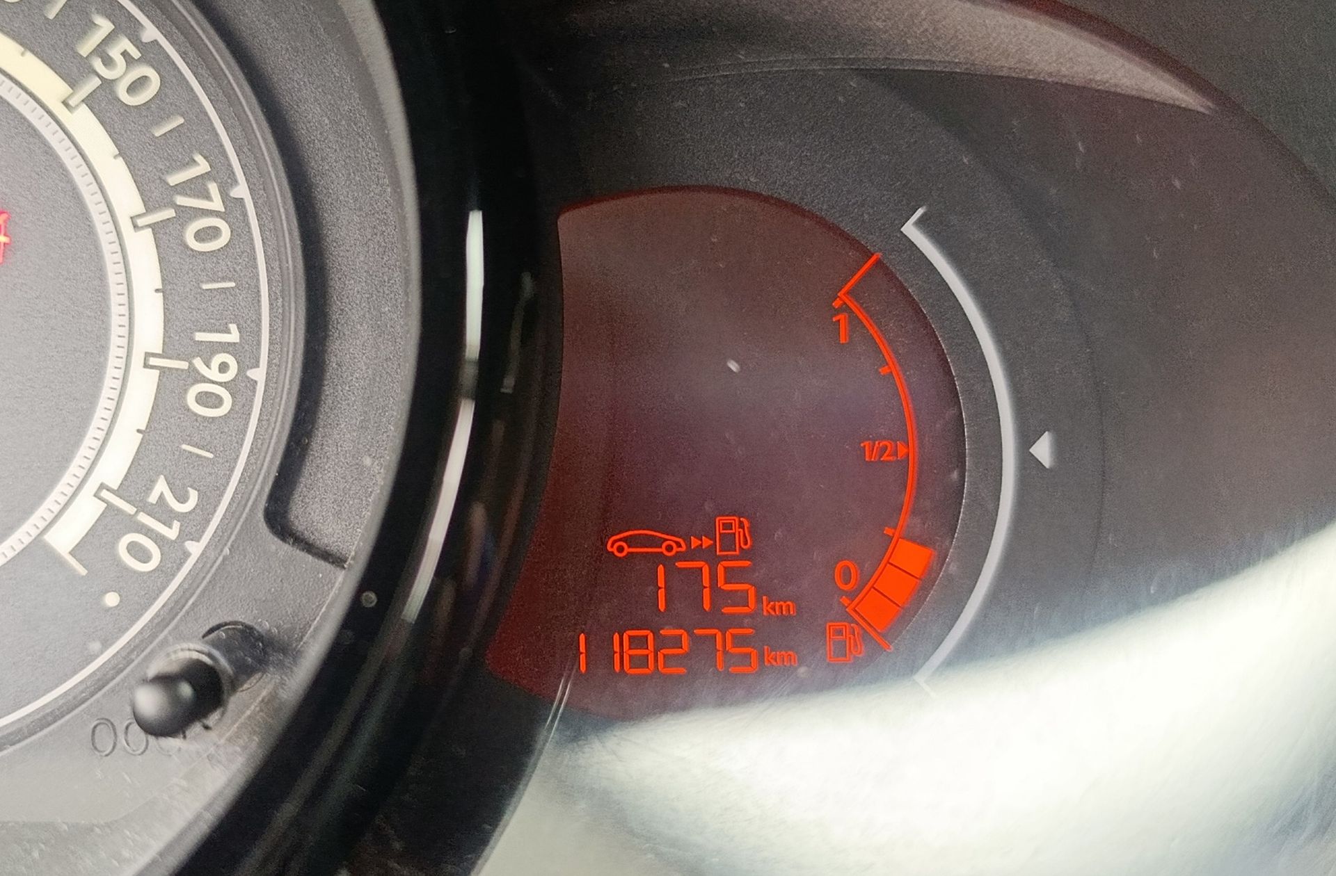 Citroën C3 HDi 70 Tonic - foto 7
