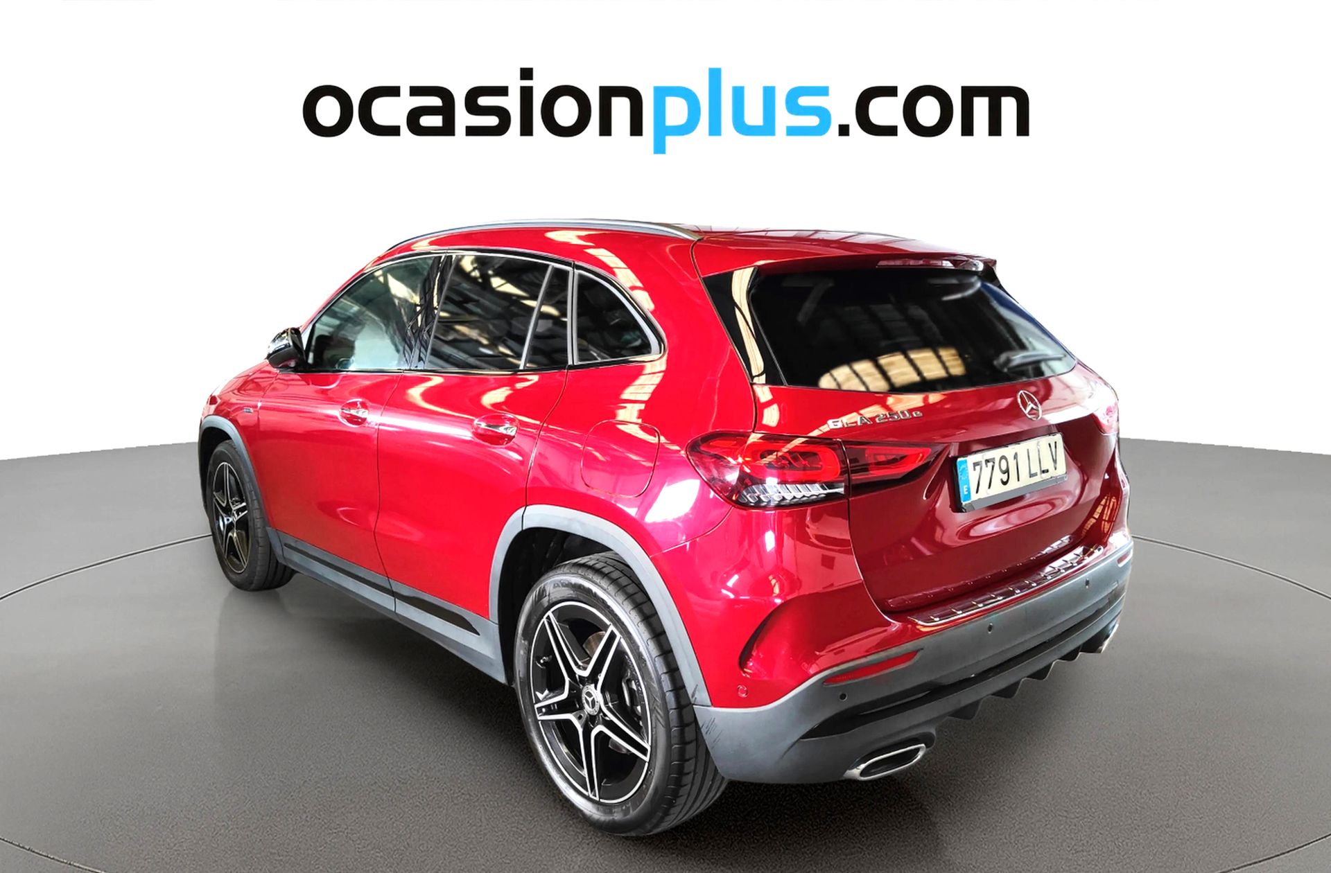 Mercedes-Benz GLA 250 e Pack AMG - foto 3