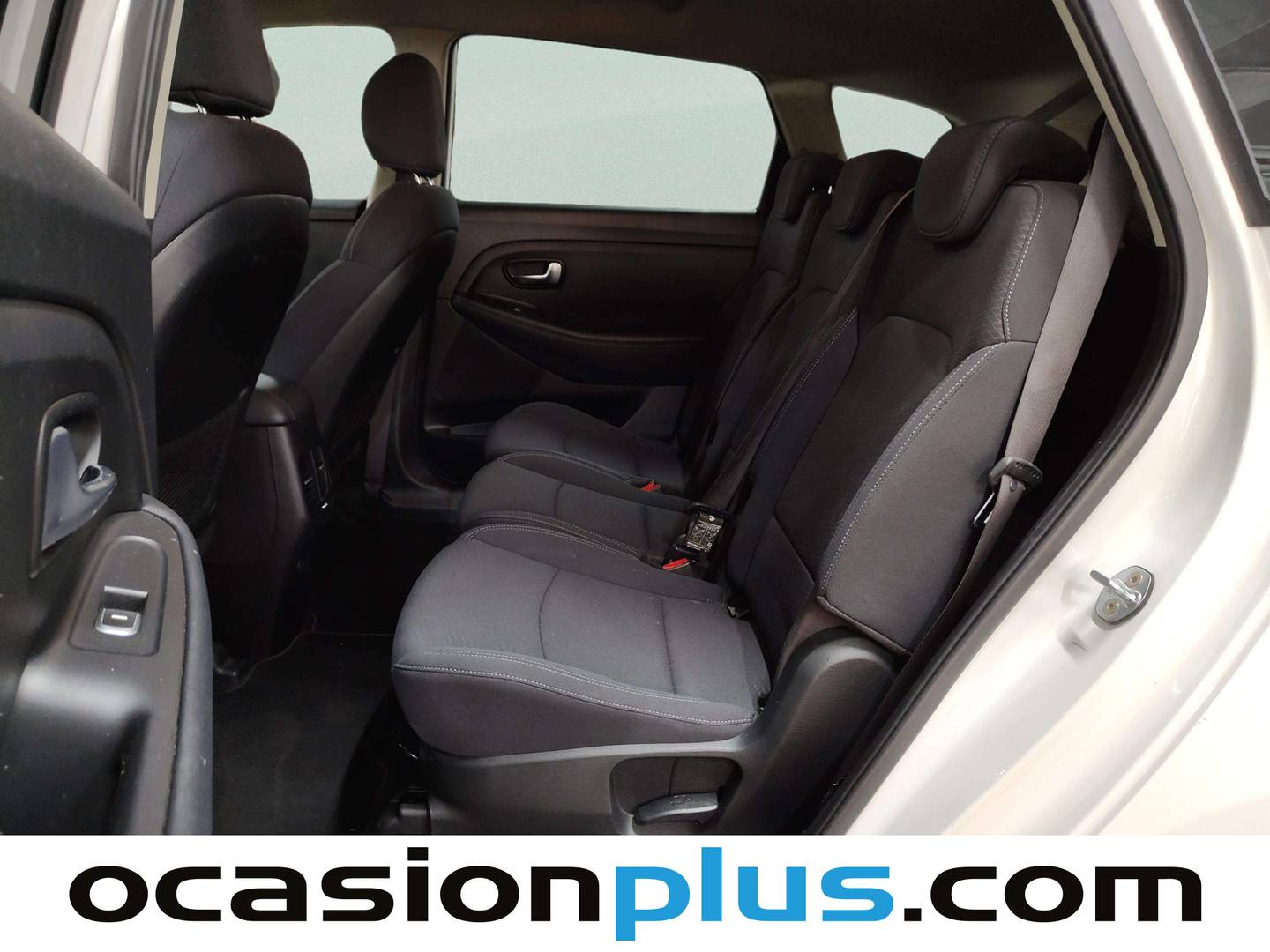 Foto asientos traseros KIA Carens KIA Carens 1.6 GDi Concept (135 CV)