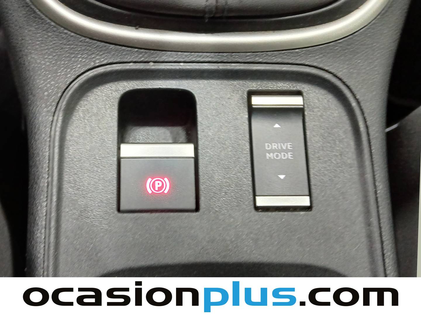 Foto Jeep Avenger Jeep Avenger 1.2 G Summit  (100 CV)