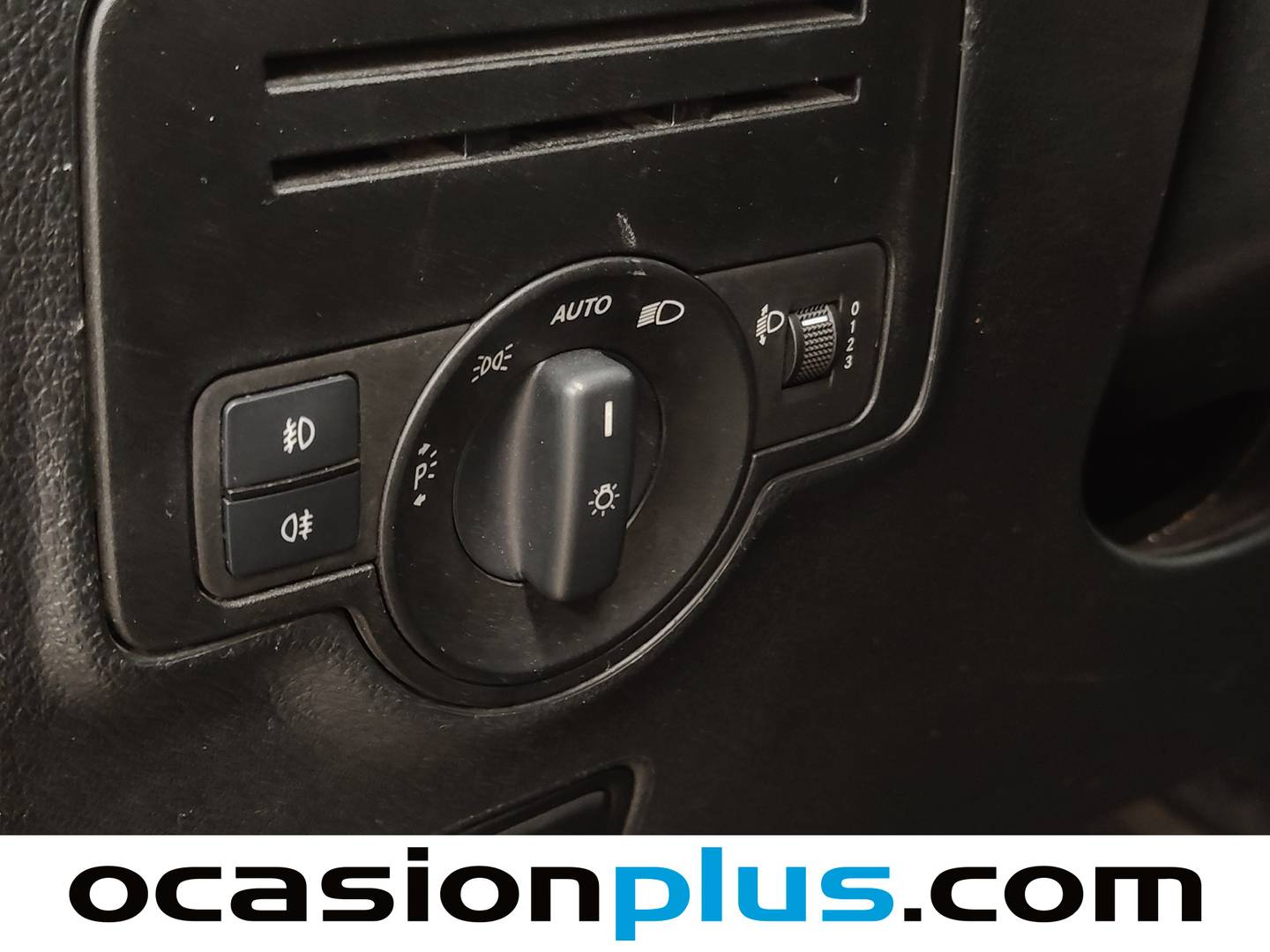 Equipamiento del Mercedes Vito Mercedes Vito Furgon 109 CDI Compacta (88 CV)