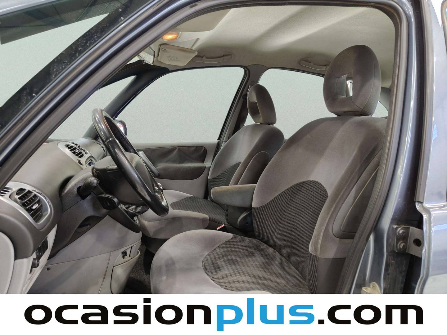 Foto asientos delanteros Citroën Xsara Picasso Citroen Xsara Picasso 1.6 HDI SX (92 CV)