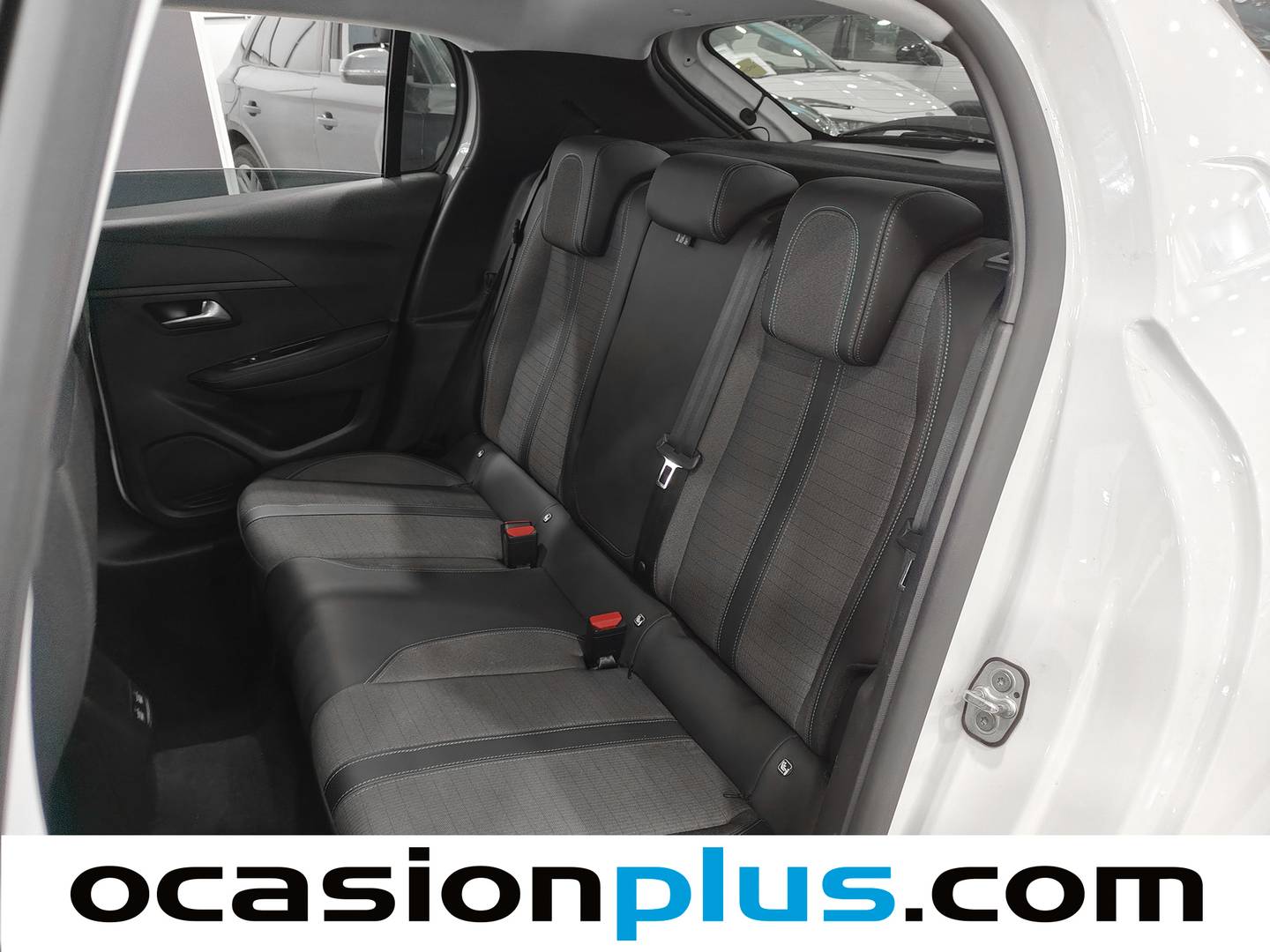 Foto Peugeot 208 Peugeot 208 PureTech 100 Allure (100 CV)