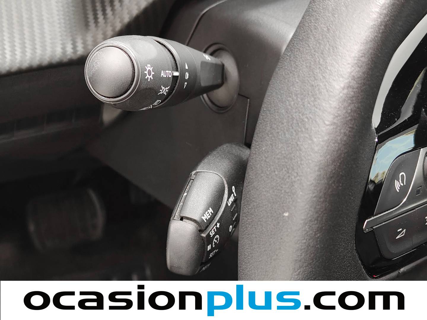 Peugeot 2008 Peugeot 2008 Allure Hybrid eDCS6 107 kW (145 CV) de segunda mano