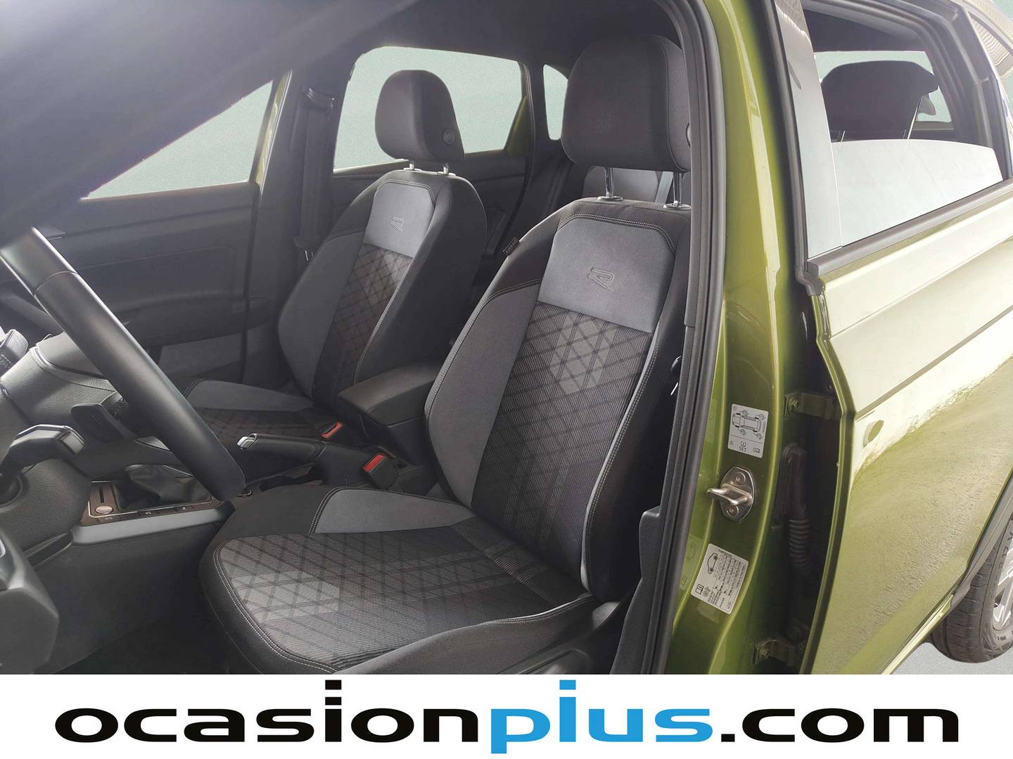 Foto asientos delanteros Volkswagen Taigo Volkswagen Taigo R-Line 1.0 TSI (115 CV) DSG