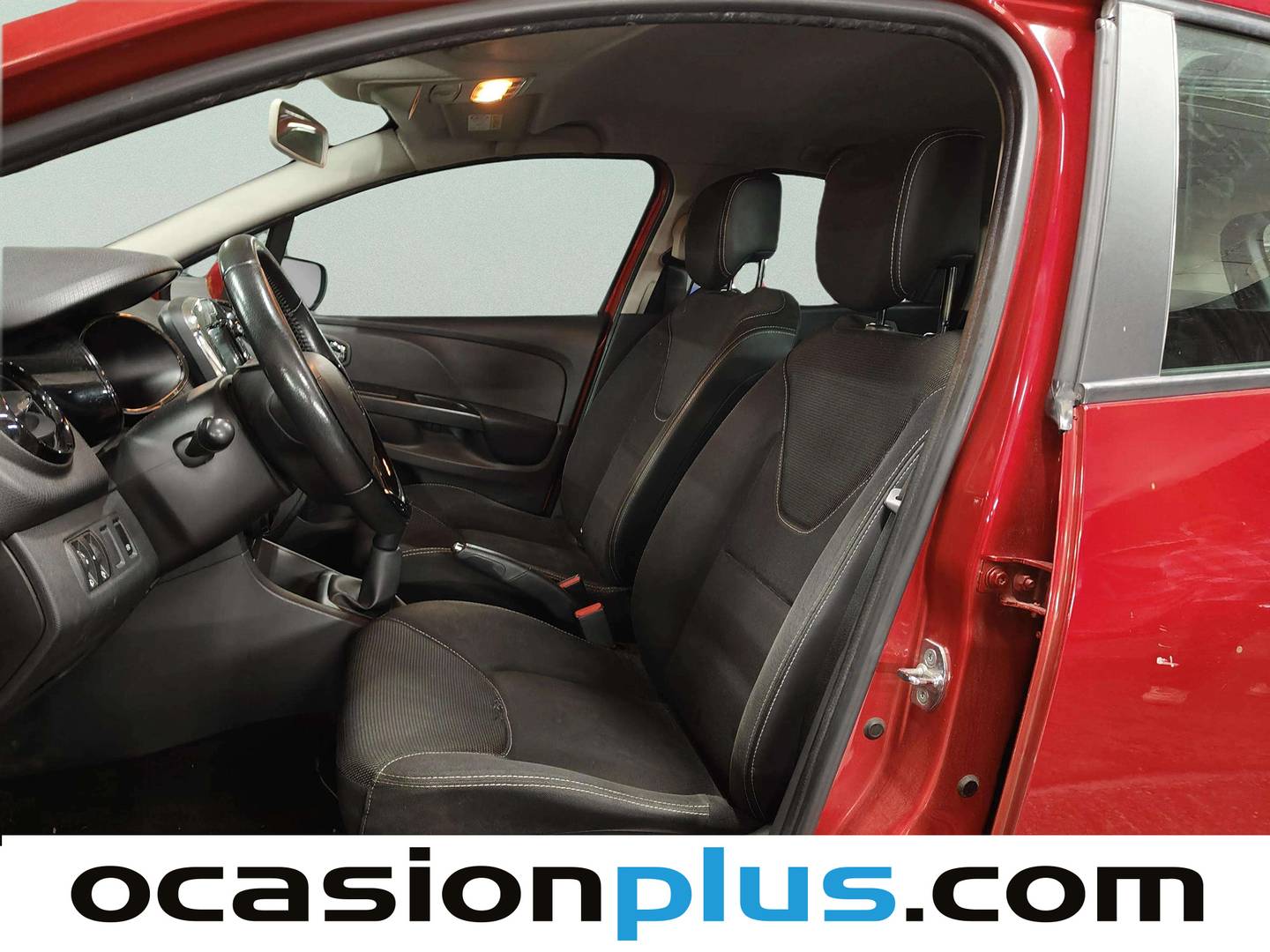 Foto asientos delanteros Renault Clio Renault Clio Sport Tourer 1.5 dCi Expression Energy S&S eco2 (90 CV)