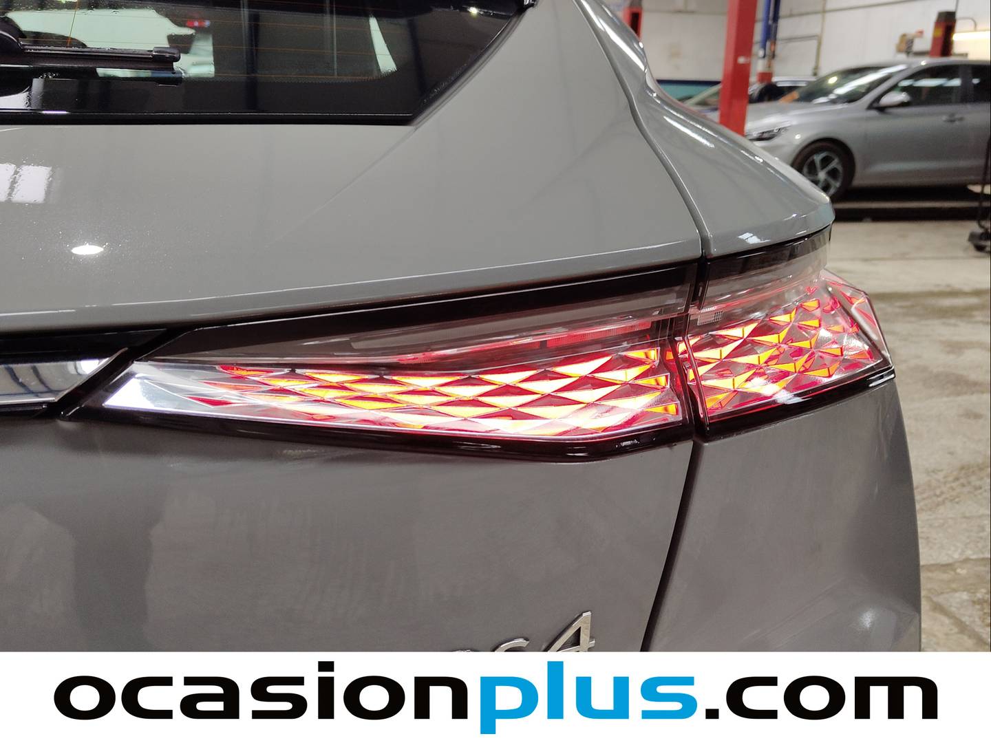 Foto DS DS 4 DS DS4 BlueHDi 130 Trocadero Auto (130 CV)