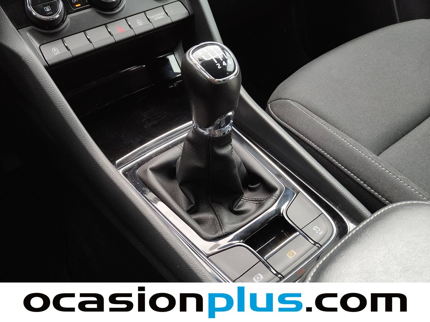 Foto Skoda Karoq Skoda Karoq 1.5 TSI ACT Ambition (150 CV)