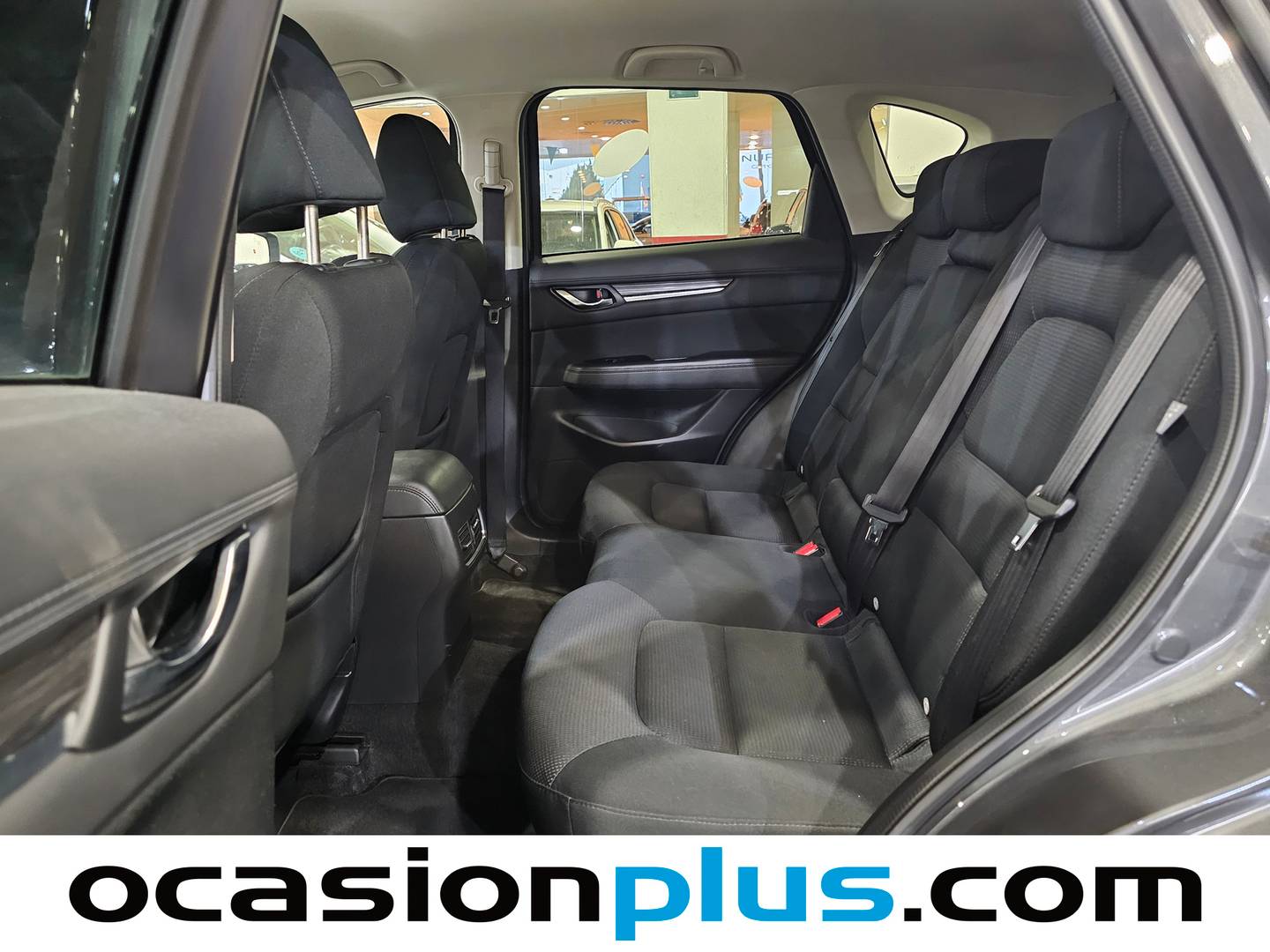 Foto asientos traseros Mazda CX-5 Mazda CX-5 2.0 G Zenith 2WD Auto  (165 CV)