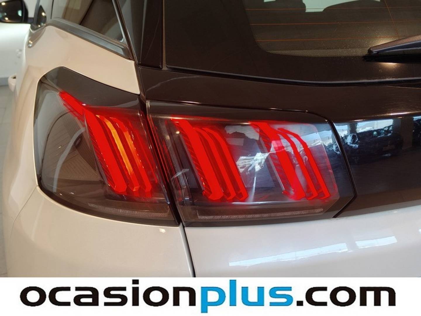 Foto Peugeot 3008 Peugeot 3008 PureTech 130 S&S Active (130 CV)