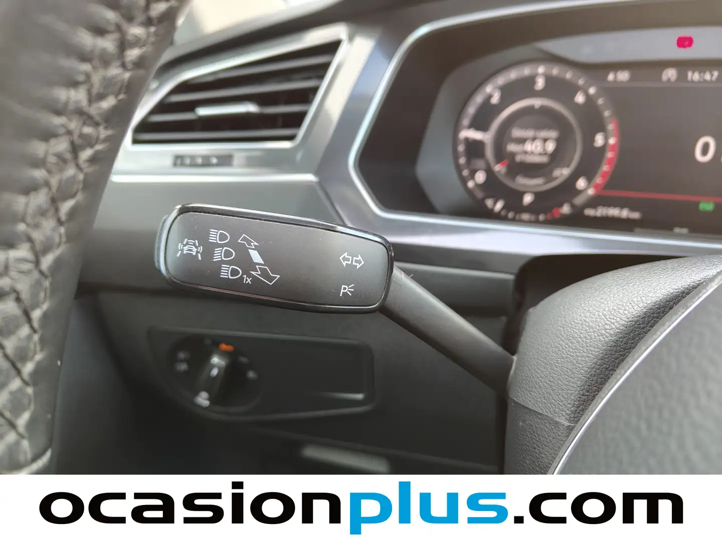 Foto Volkswagen Tiguan Volkswagen Tiguan Sport 2.0 TDI (150 CV) DSG