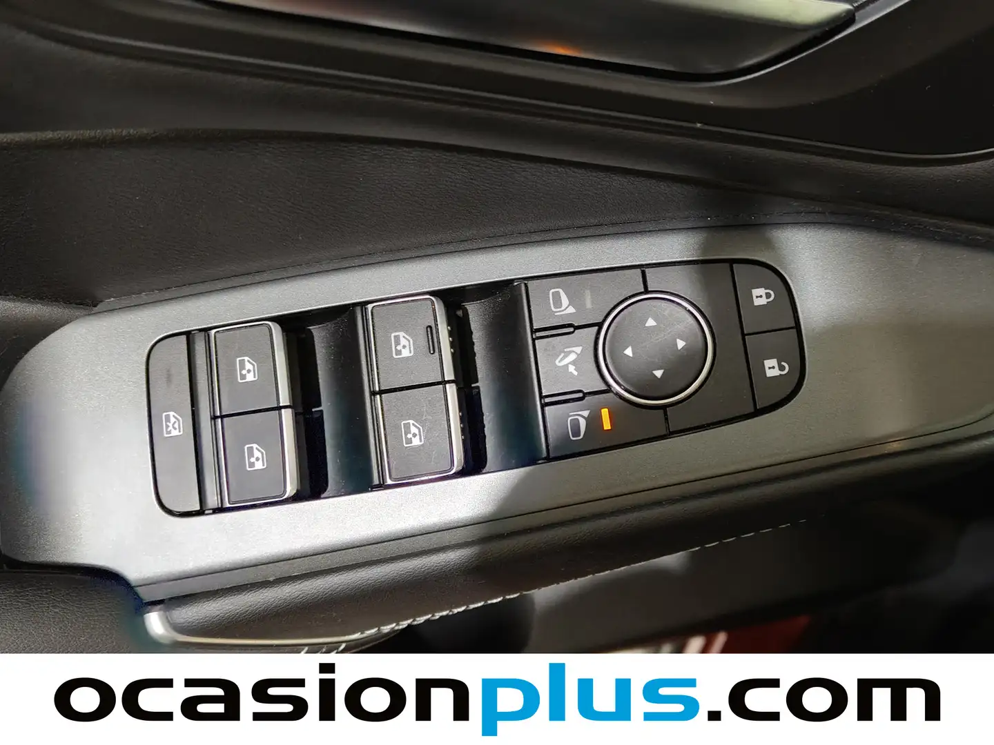 Foto Nissan QASHQAI Nissan Qashqai DIG-T 140 N-Connecta (140 CV)