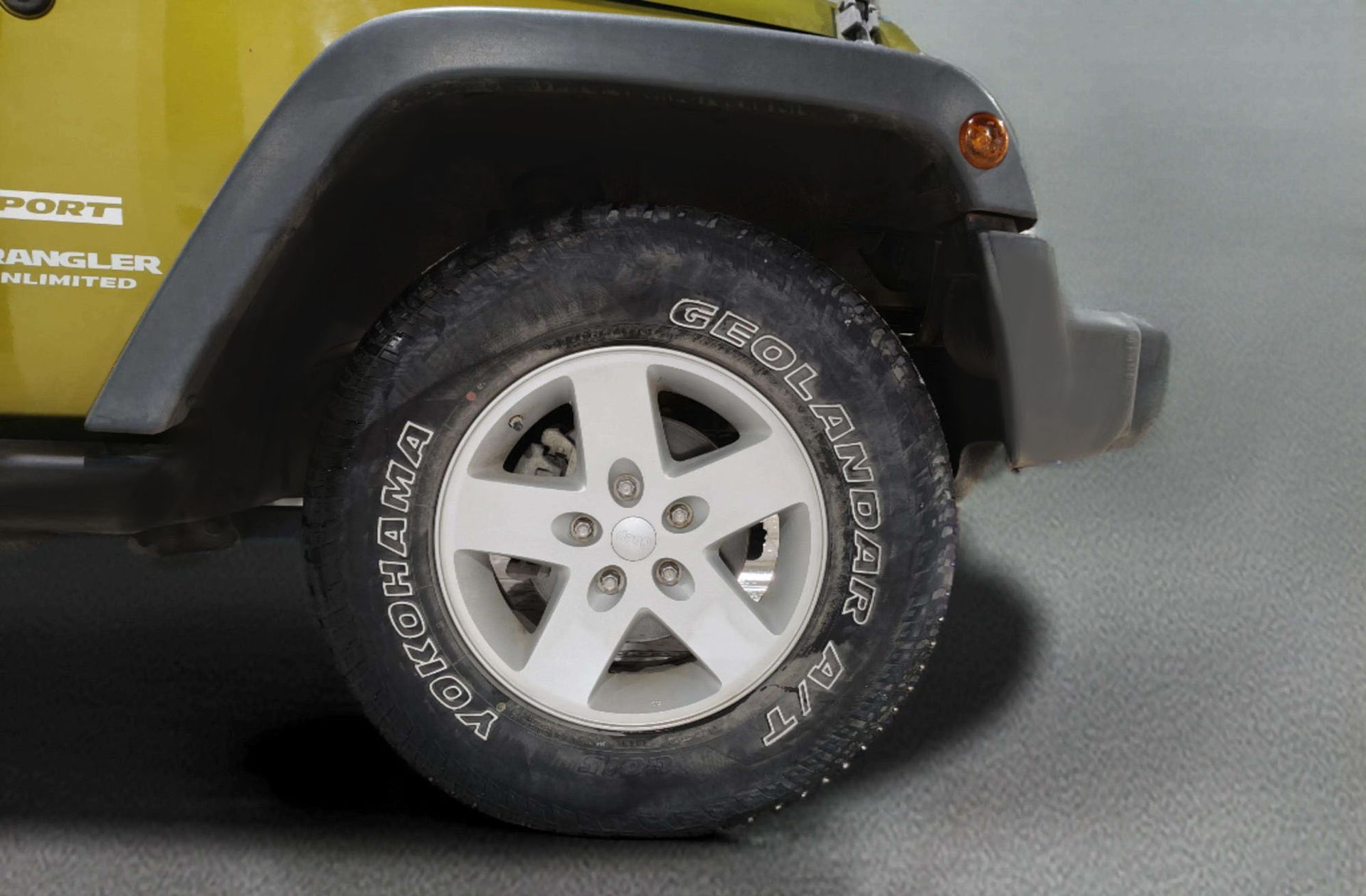 Jeep Wrangler 2.8 CRD Sport - foto 23