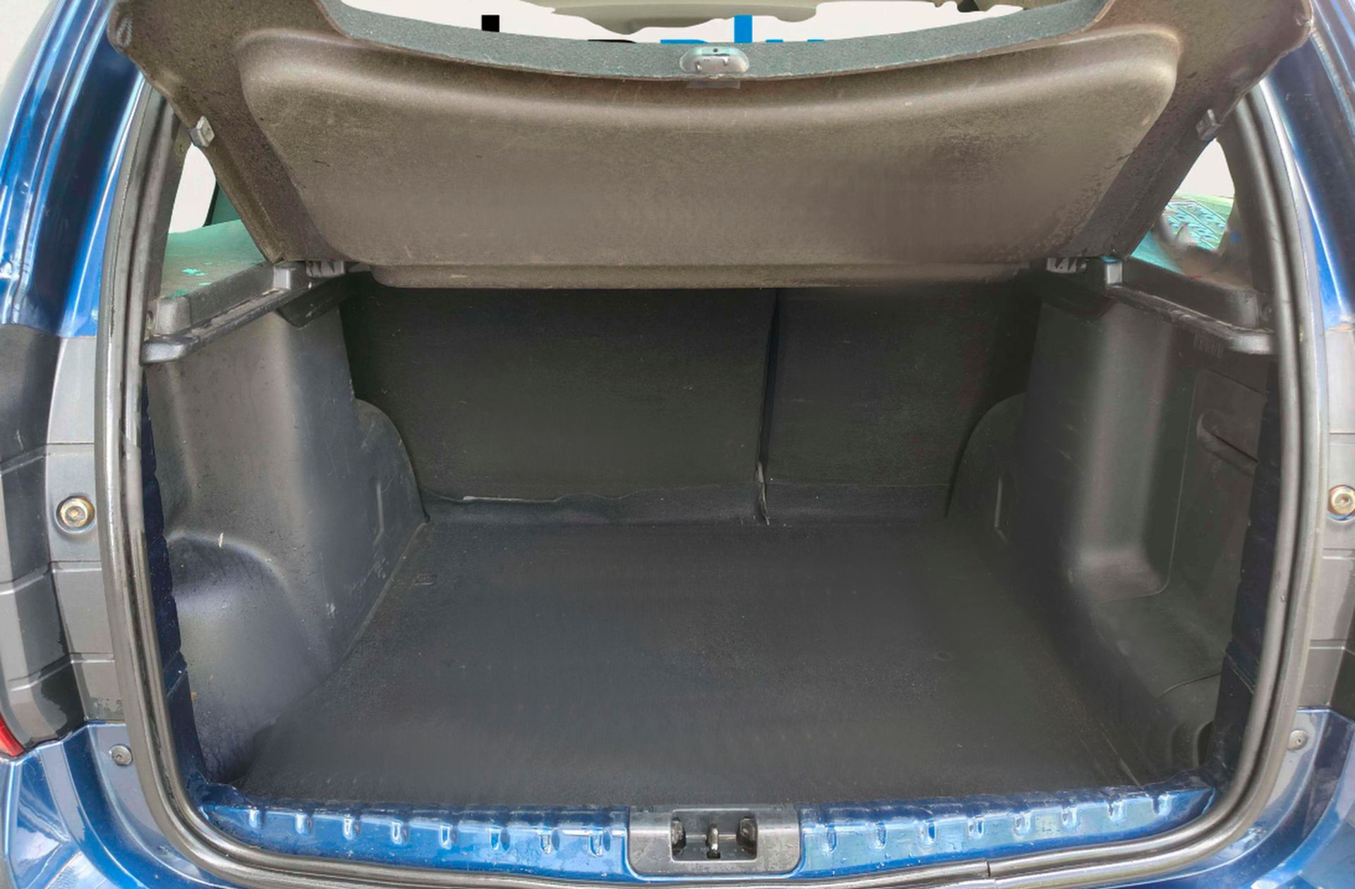 Dacia Duster Laureate TCe 4x2 - foto 13