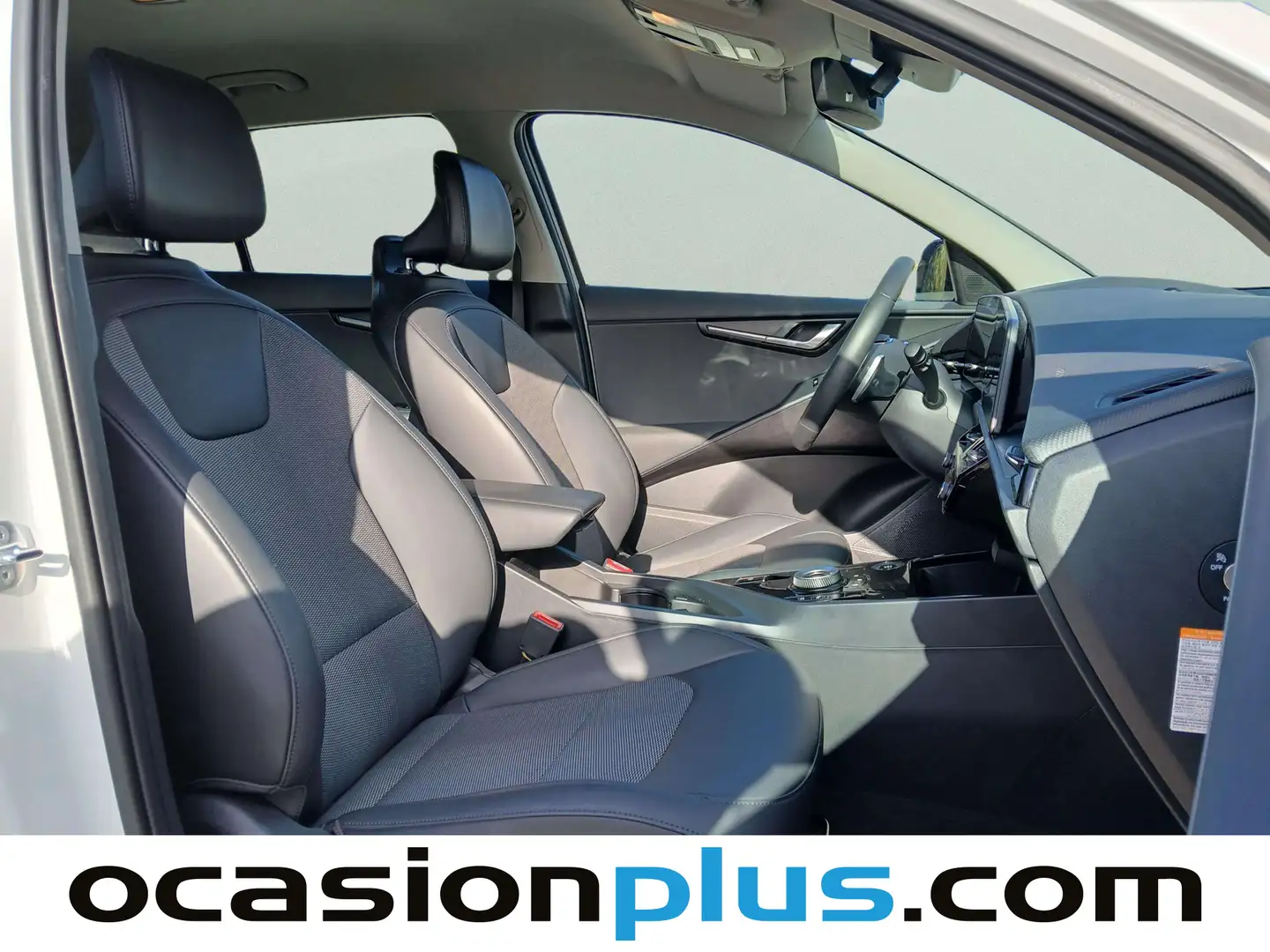 Foto KIA Niro Kia Niro 1.6 GDi HEV Drive (141 CV)