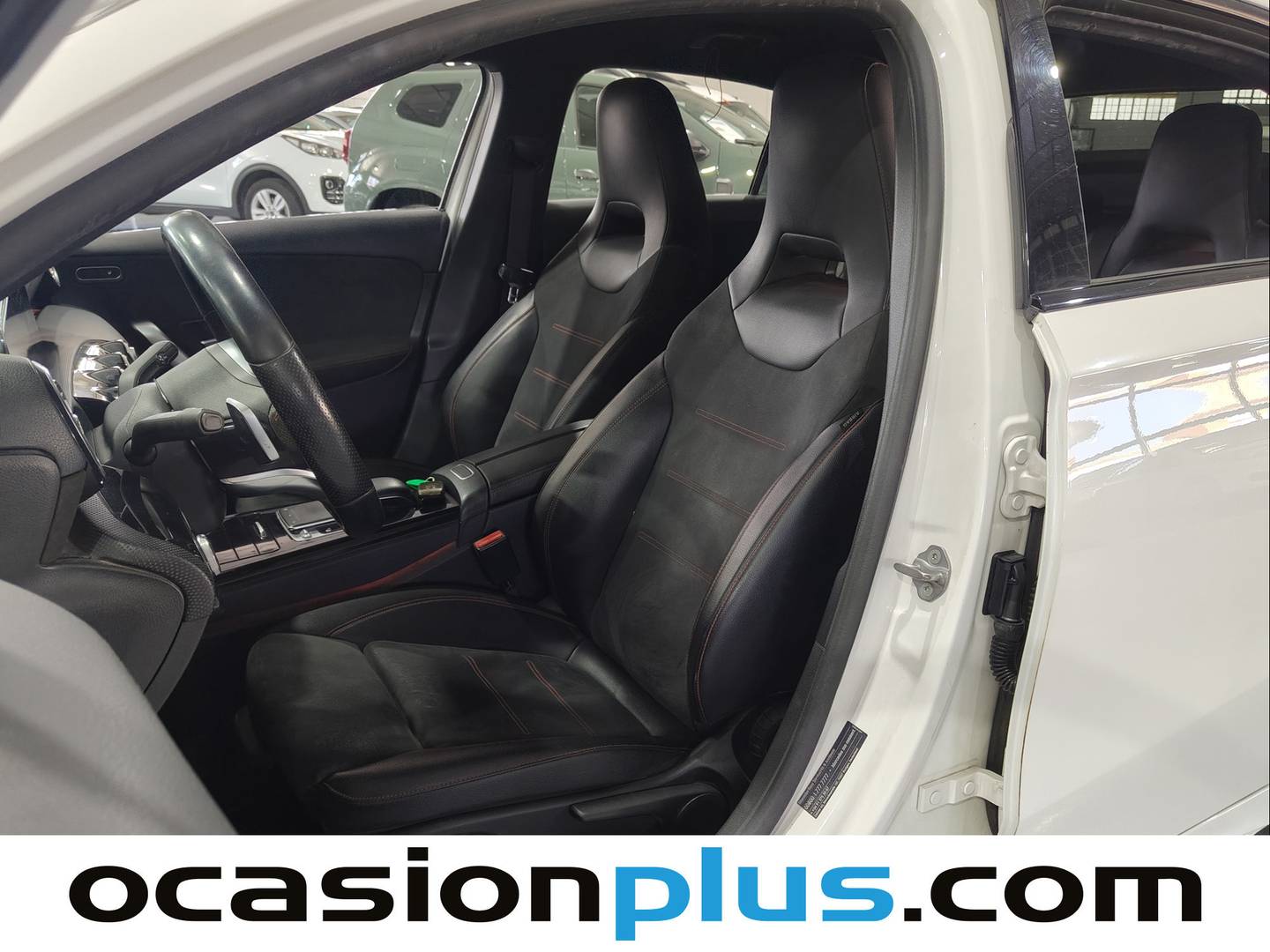 Foto asientos delanteros Mercedes Clase A Mercedes Clase A 220 d (190 CV) Pack AMG