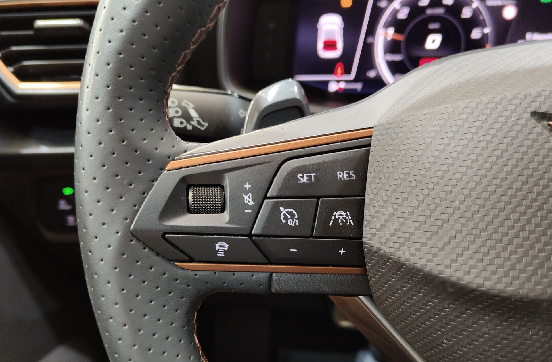Cupra León 1.5 eTSI DSG - foto 26