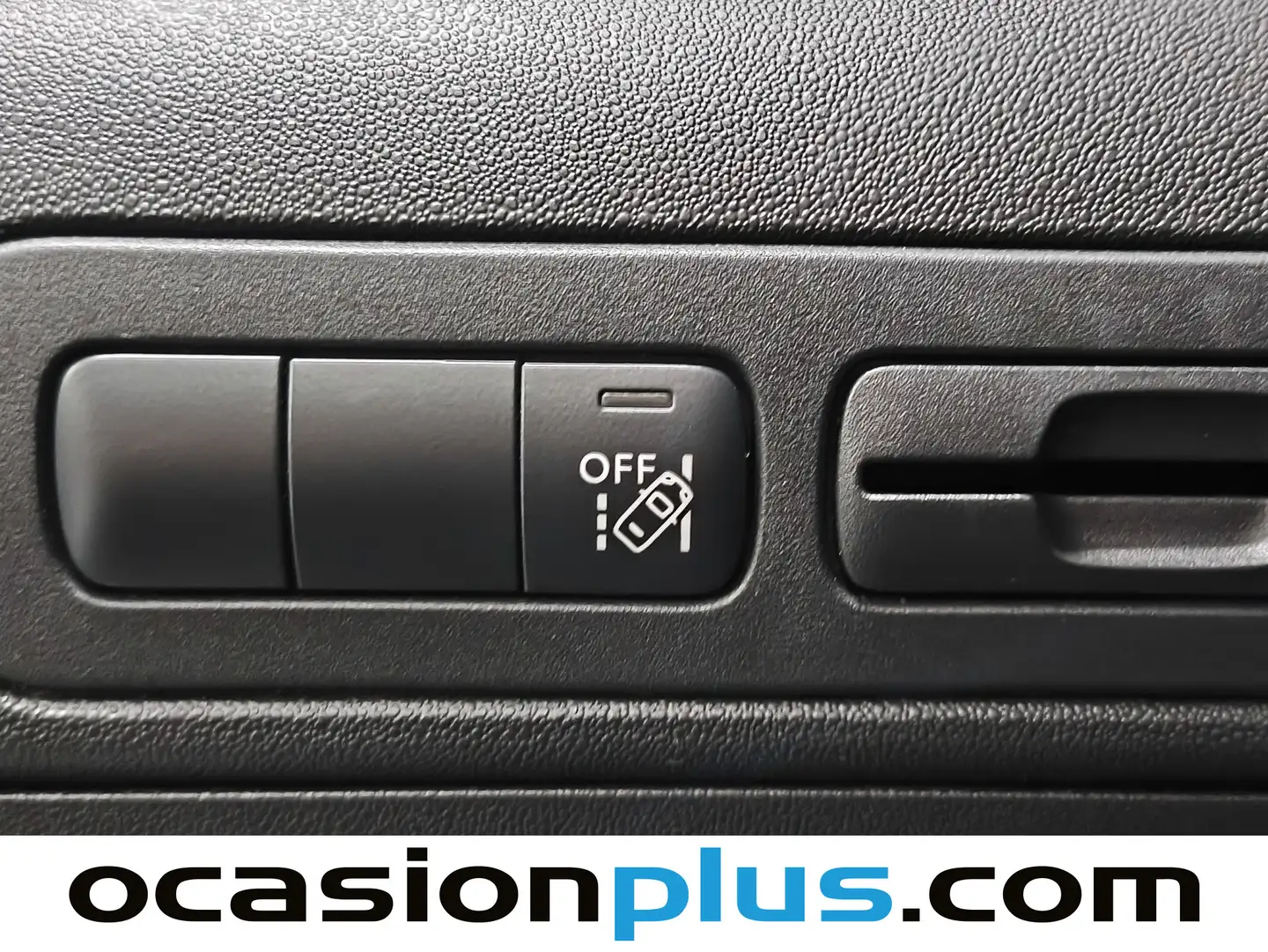 Foto Citroën C3 Aircross Citroen C3 Aircross PureTech 110 S&S Shine (110 CV)