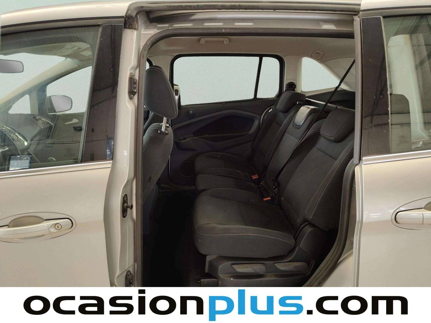 Foto asientos traseros Ford Grand C-Max Ford Grand C-Max 2.0 TDCi Titanium (140 CV)